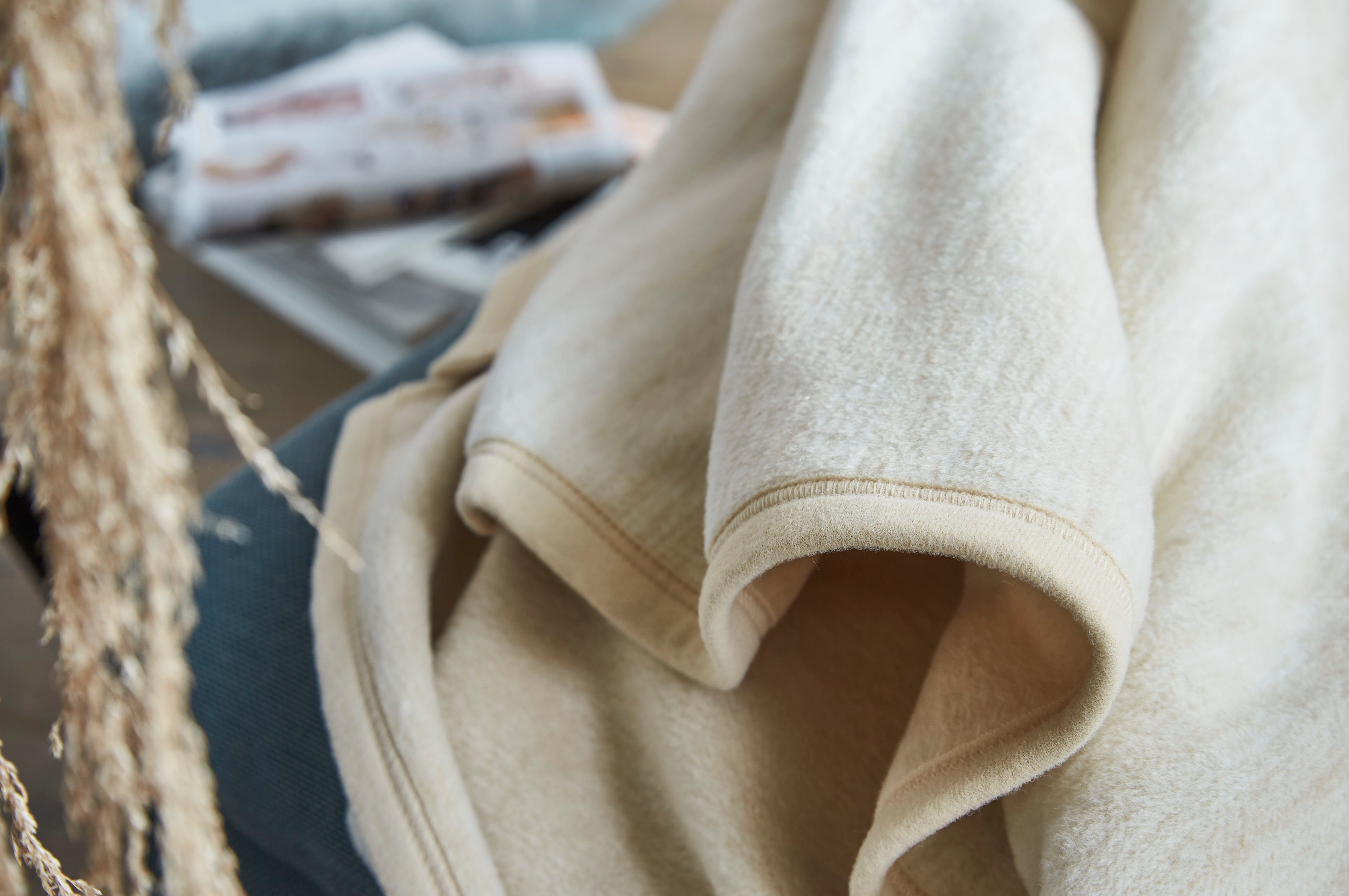 Wohndecke Fano, IBENA, mit Streifen versehen, Kuscheldecke