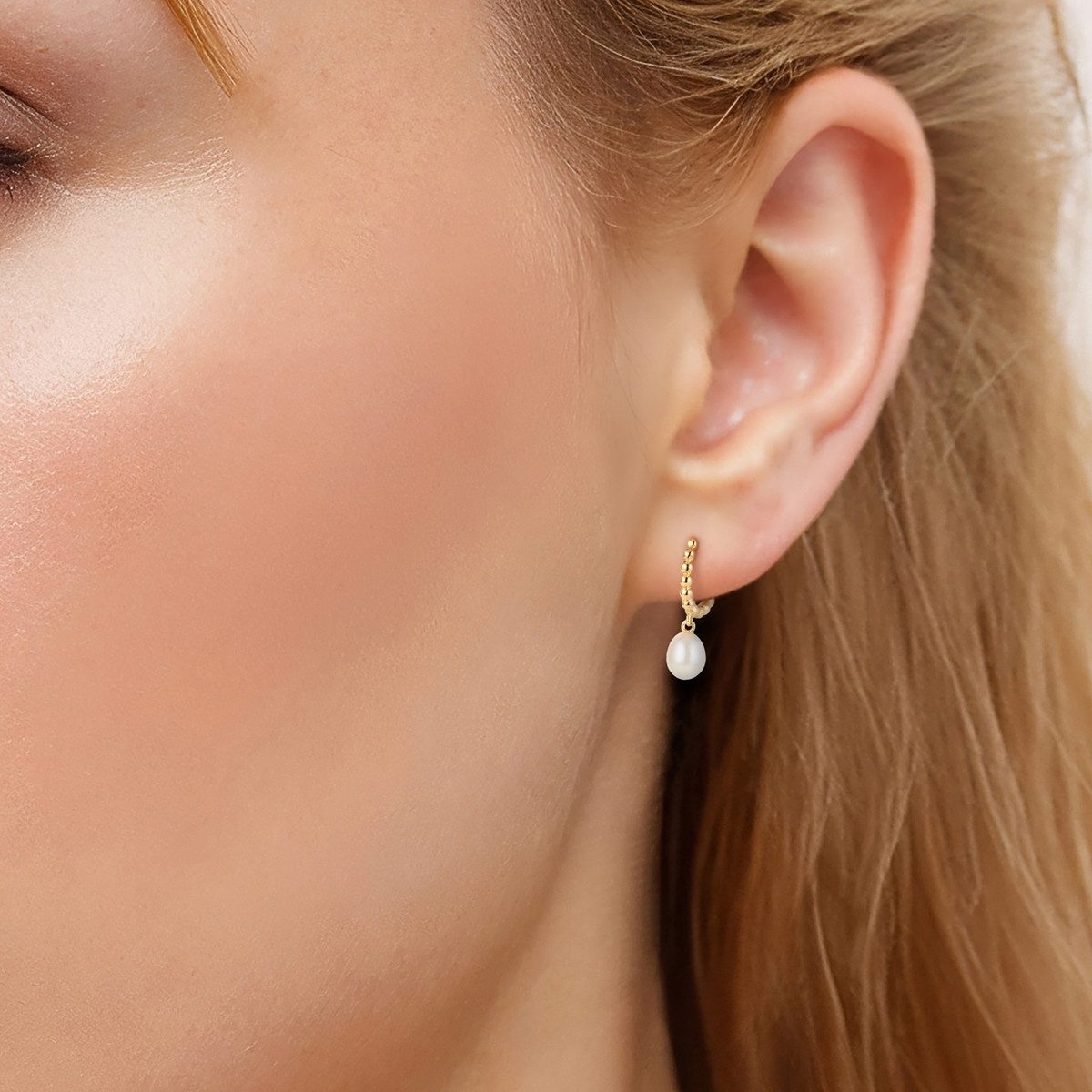 Glanzstücke München Paar Creolen gelbgold, mit Süßwasser-Zuchtperle günstig online kaufen