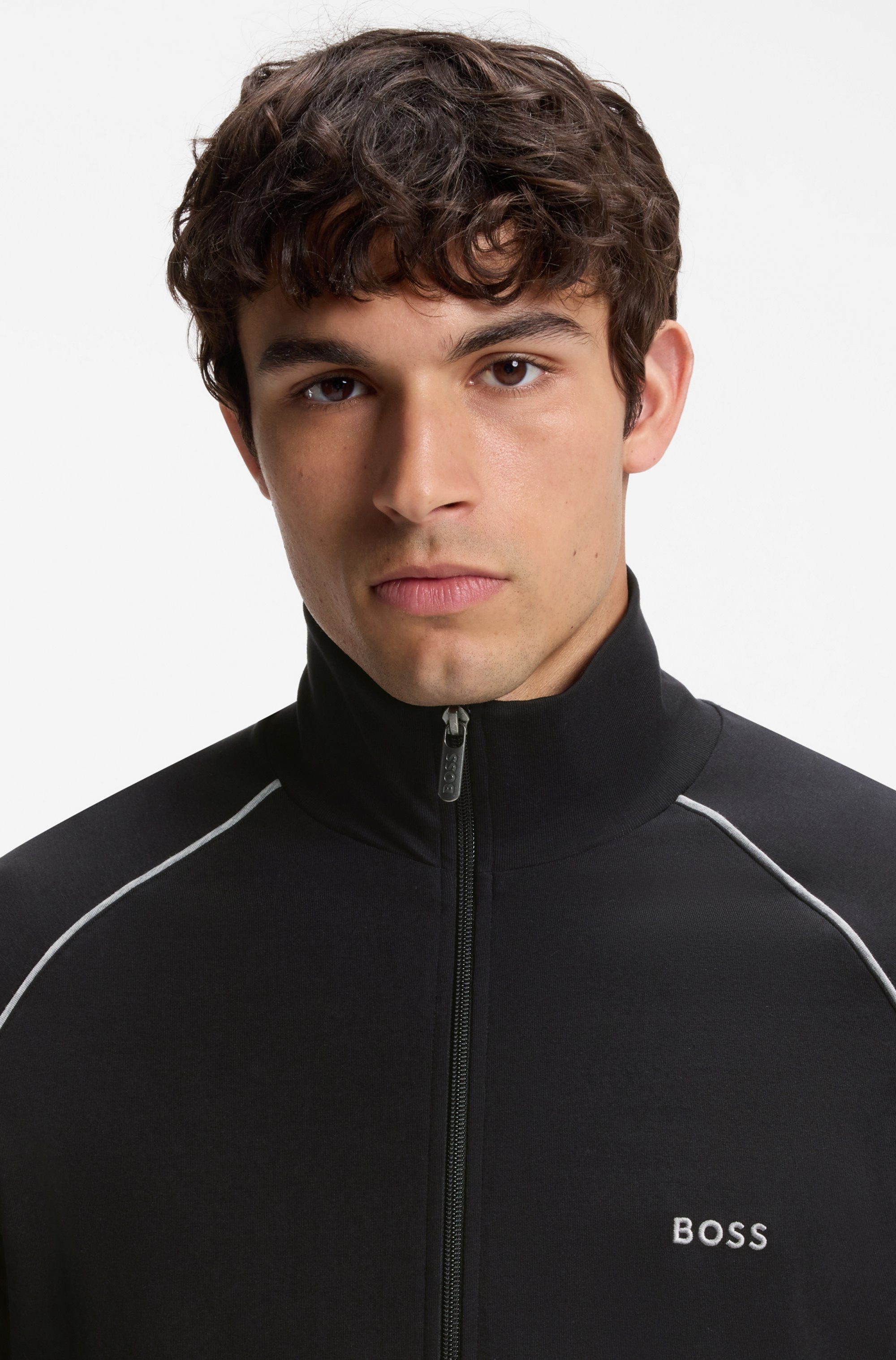 BOSS Sweatjacke Mix&Match Jacket Z mit Kontrastnaht am Ärmel