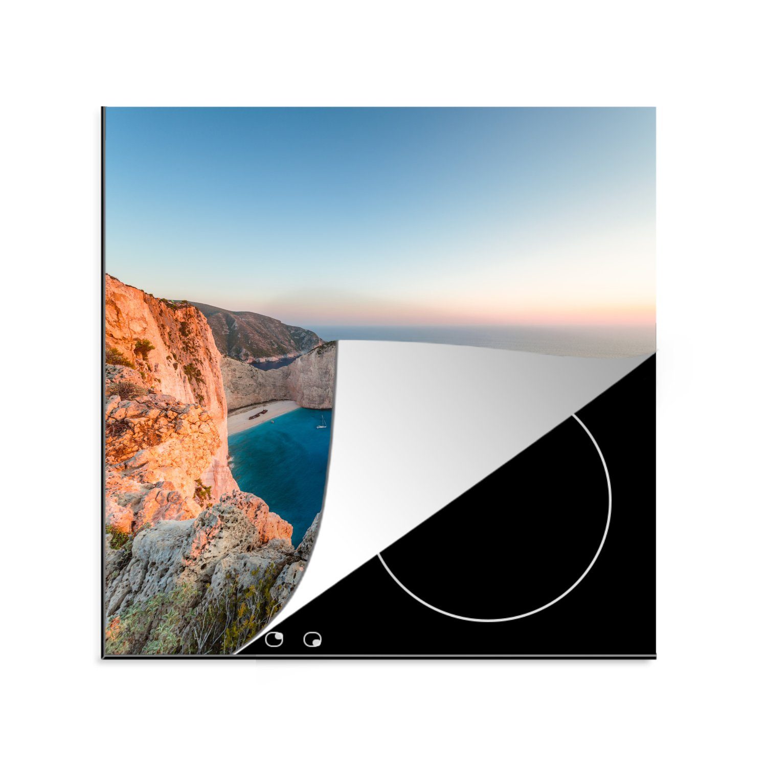 MuchoWow Herdblende-/Abdeckplatte Farbenfroher Sonnenuntergang am Strand von Navagio in Zakynthos, Vinyl, (1 tlg), 78x78 cm, Ceranfeldabdeckung, Arbeitsplatte für küche