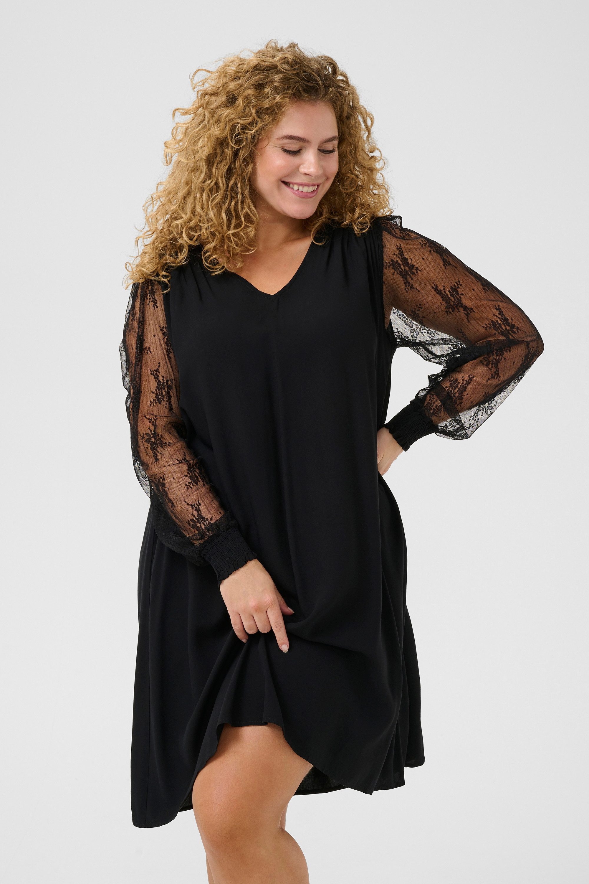 KAFFE Curve Blusenkleid Kleid KCfreya Große Größen