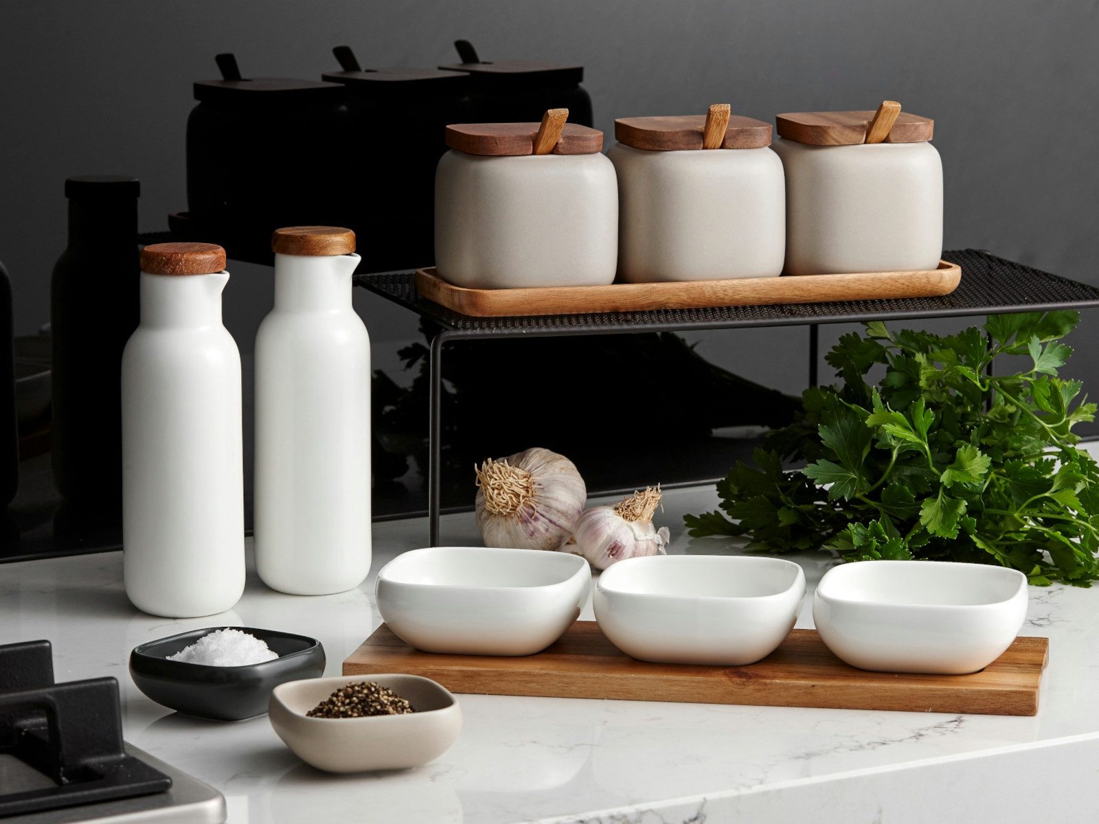 Ladelle Vorratsdose ESSENTIALS Dosen- & Löffel-Set anthrazit, Porzellan / Akazienholz