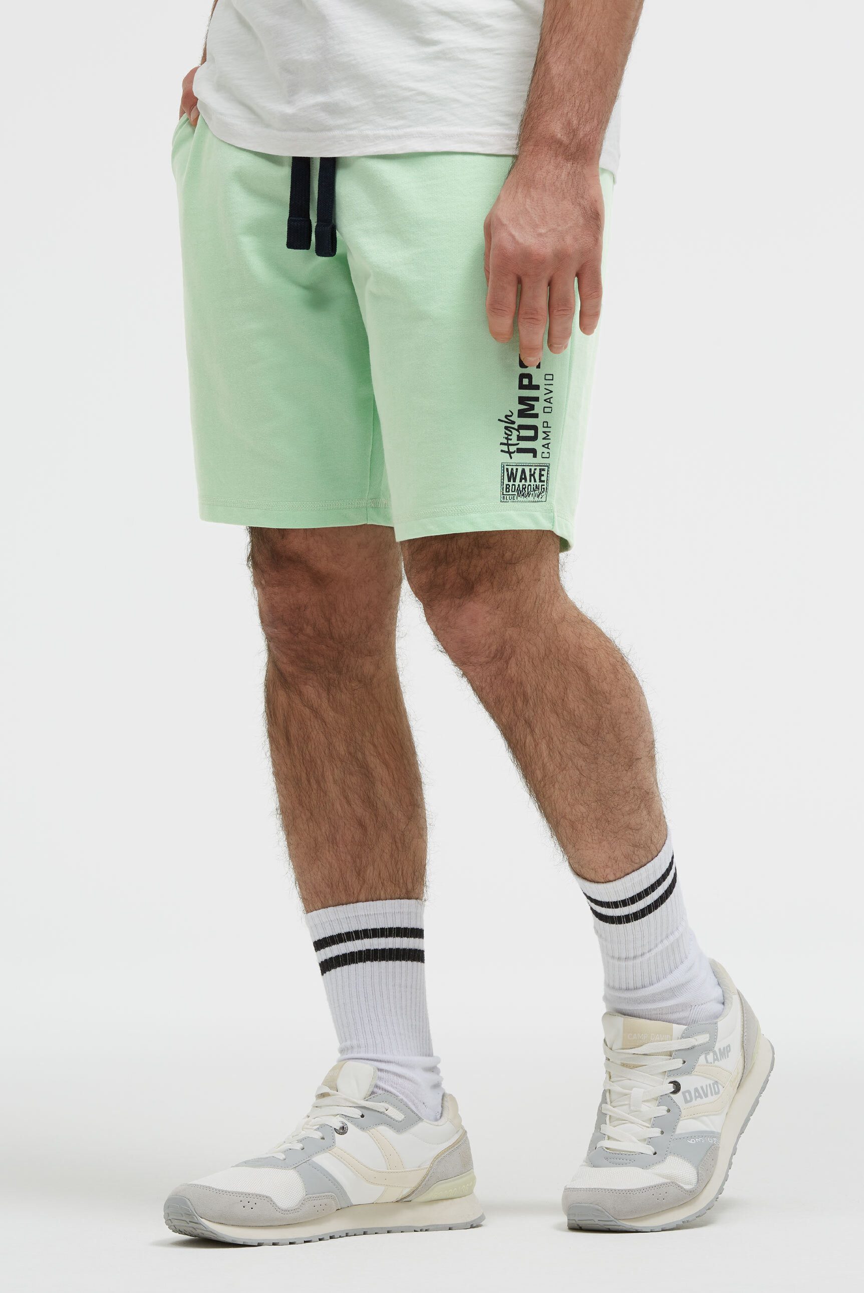 CAMP DAVID Sweatshorts mit Elastikbund & seitlichen Taschen