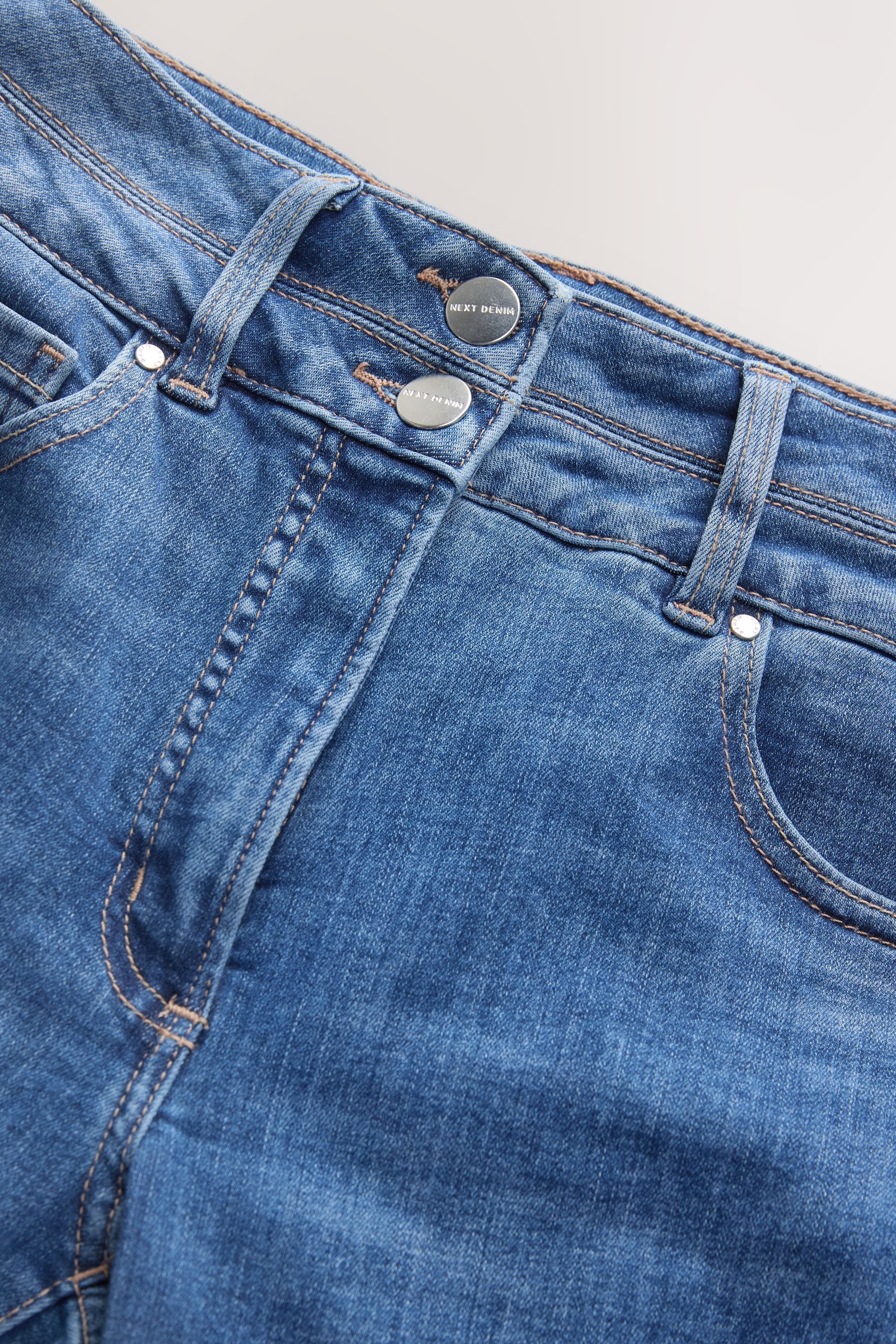 Next Push-up-Jeans Lift, Slim And Shape Jeans mit engem Schnitt (1-tlg)