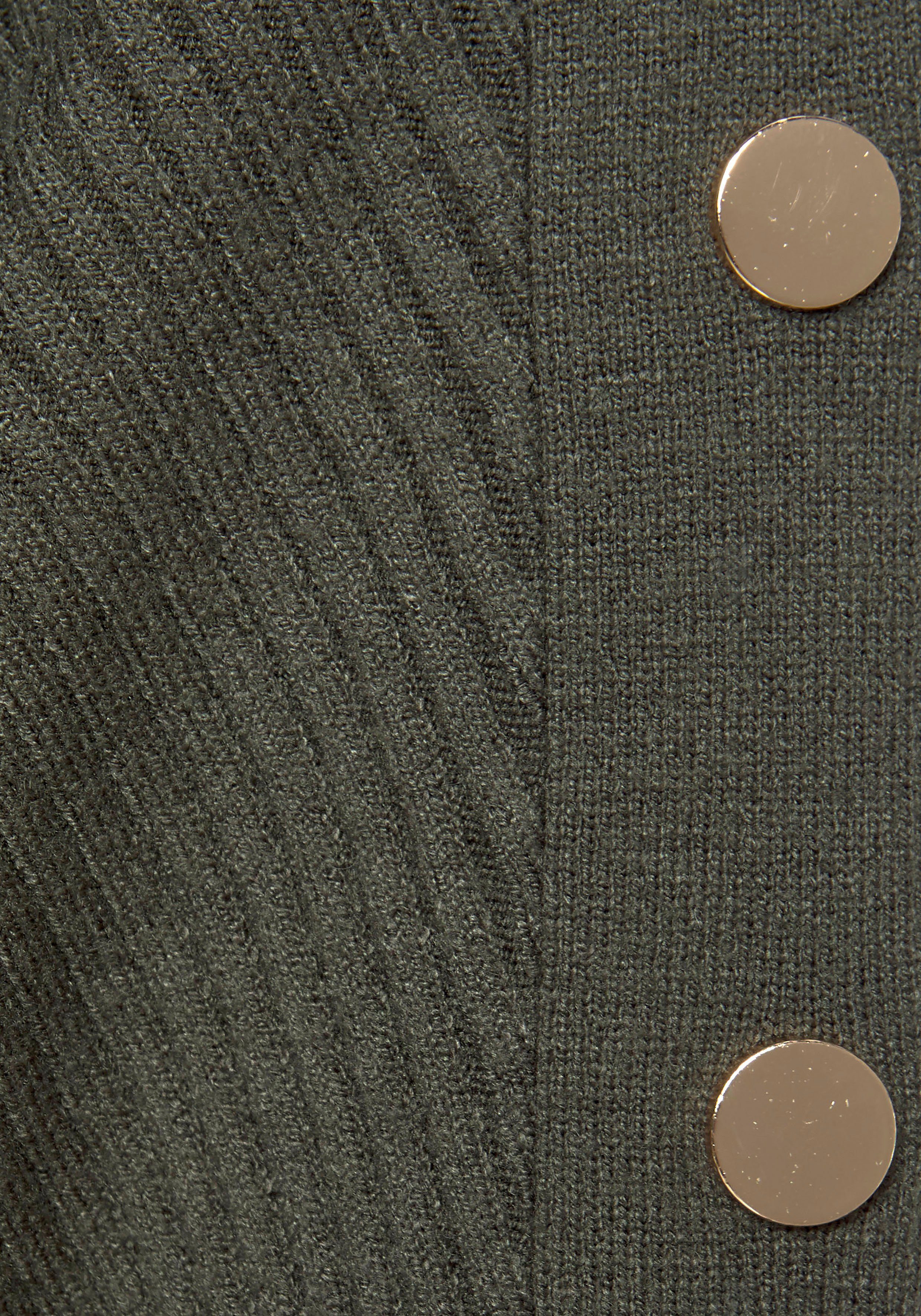 LASCANA Longpullover mit Zieraccessoires am Ärmel, eleganter Strickpullover