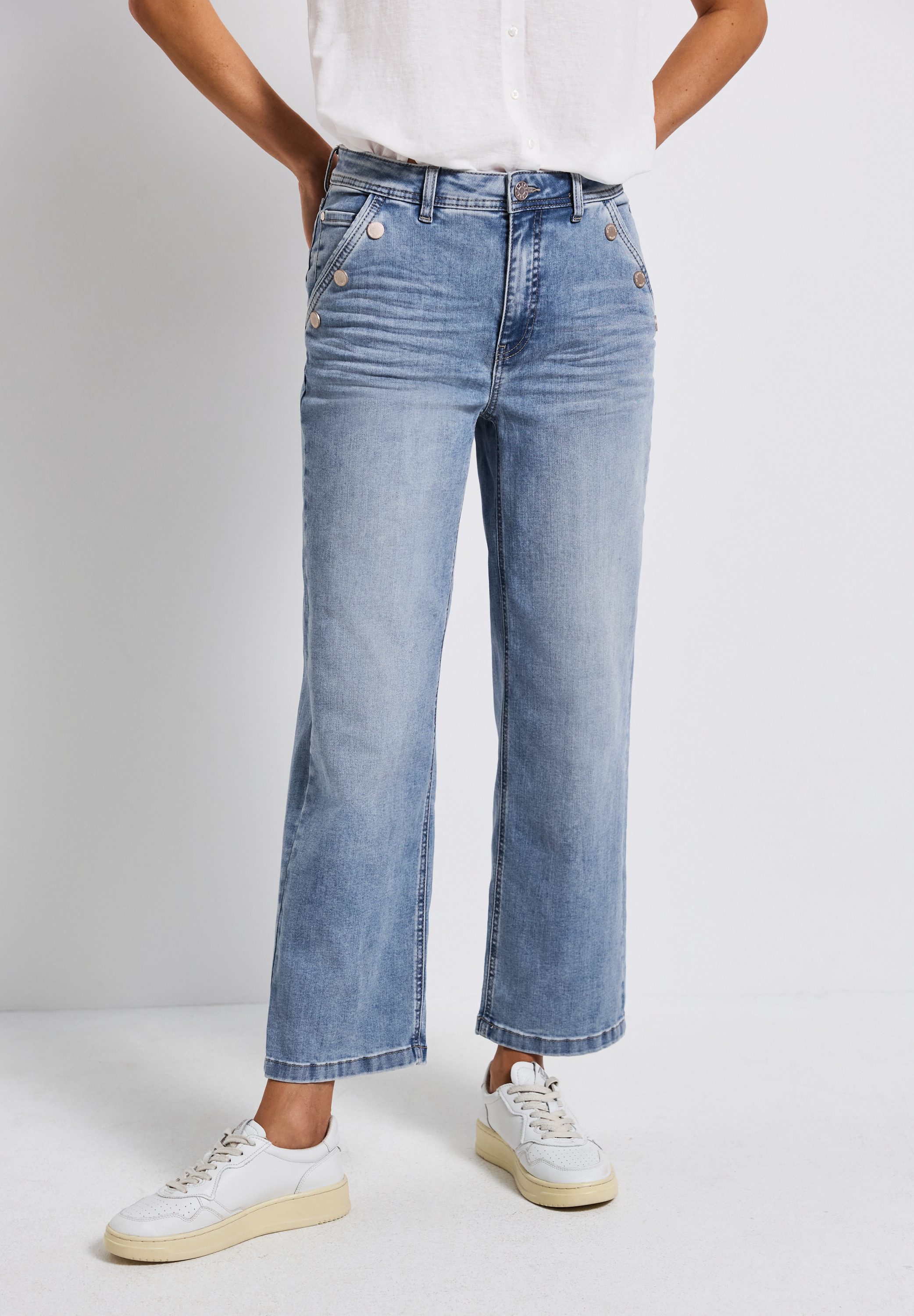 STREET ONE Damen-Jeans – Straight Leg, High Waist, Light Blue Used, Mit Stretch, Lässiger Casual-Fit