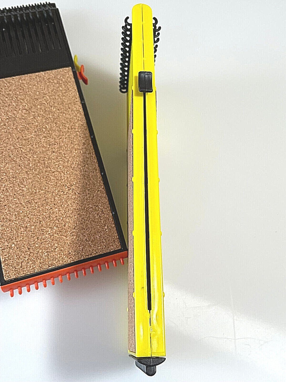 DeLuxe Vorfach RIG-HOLDER Kork Anplast Schwarz-gelb Verstellbarer Angelschnurwickler Spanner Aufwickler