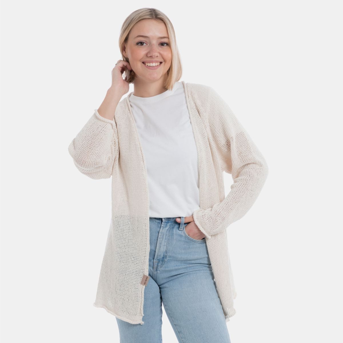 Knit Factory Strickjacke Jasmin Kurze Strickjacke Beige 36/38 (1-tlg) Jacke Strickjacke warme Jacke