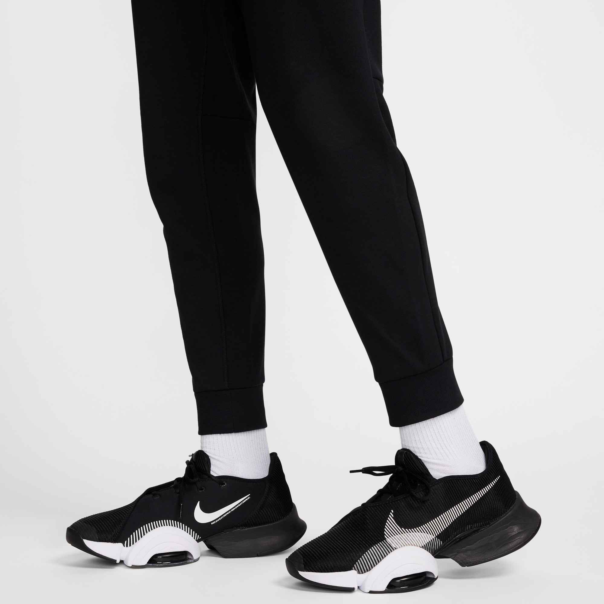 Nike Sporthose M NK DF UV PRIMARY JOGGER PANT feuchtigkeitsableitendes Material, weiches Premium-Strickmaterial – Bild 5 von 5