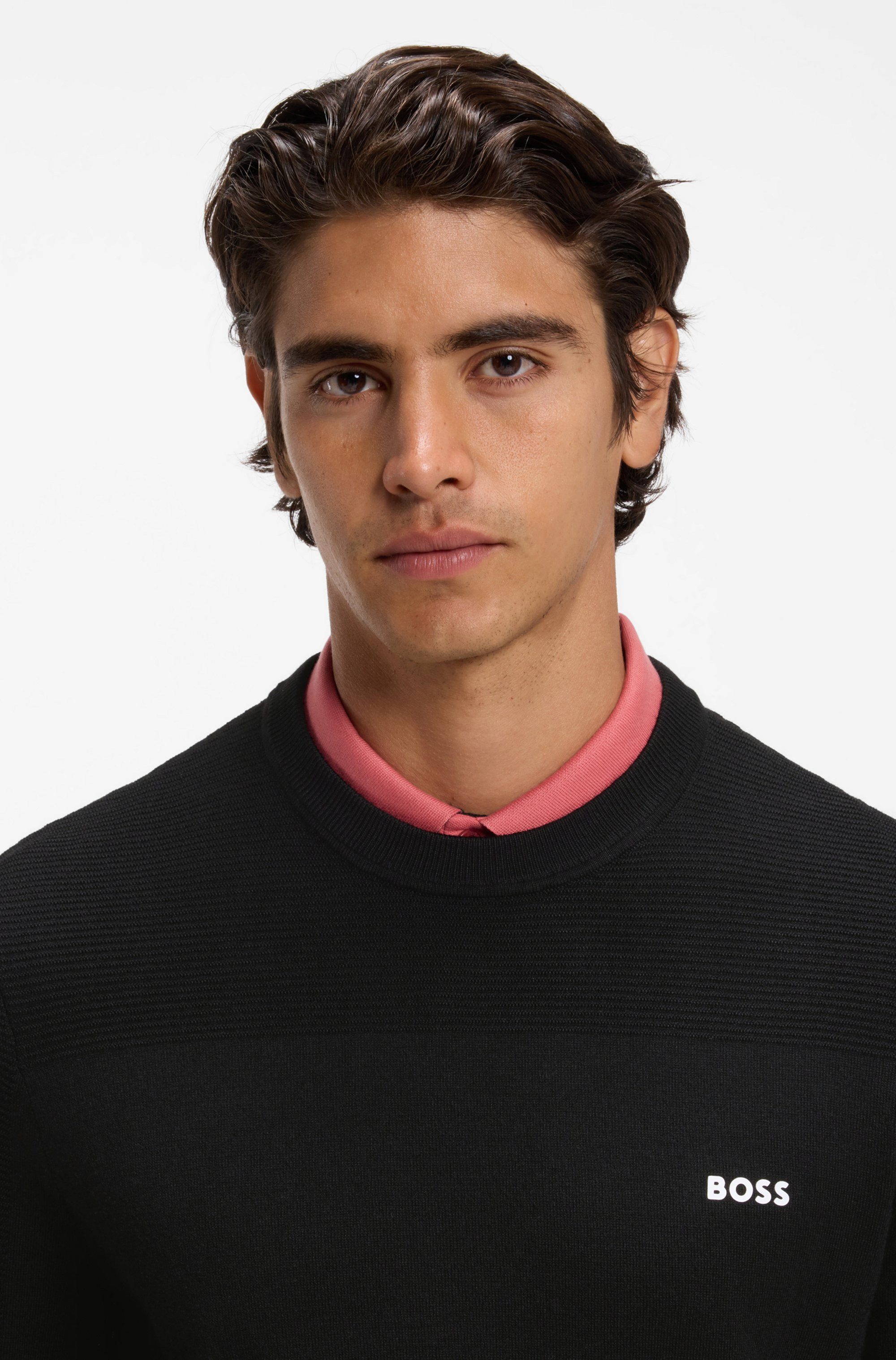 BOSS GREEN Strickpullover KN Momentum-X CN Rundhalsausschnitt, Regular Fit, kontrast HD-Logo