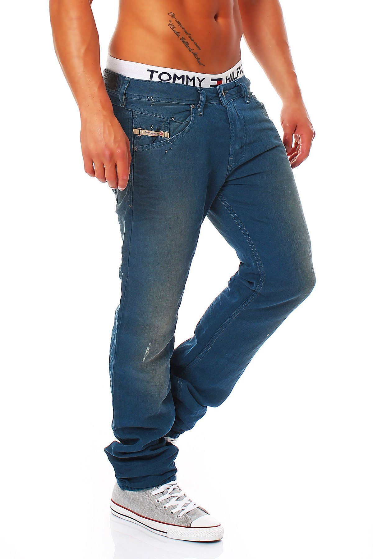 Diesel Blau, L32 Herren Belther 0818V Regular-fit-Jeans 5-Pocket-Style, Tapered, Dirty-Used-Look, Länge: Röhrenjeans,