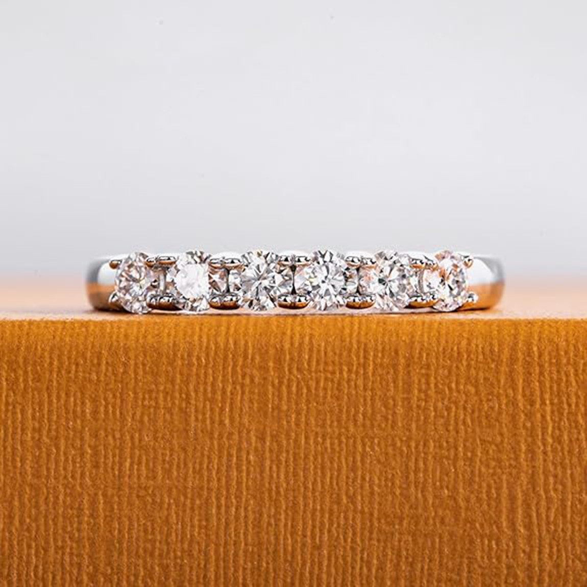 Jumpeak Diamantring D VVS1 14K Gold,Diamant Ring Damen,Verlobungsring, Runder Brillantschliff, Hochzeitsband, Hochzeitsgeschenk, 6 Diamanten