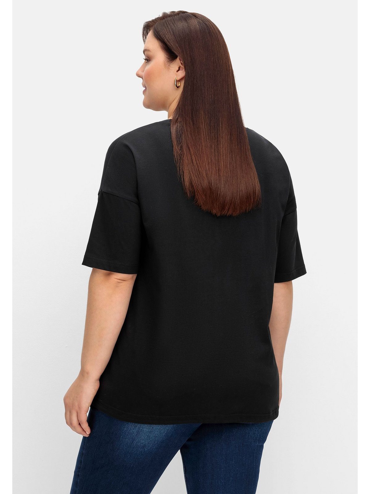 und Sheego Größen T-Shirt Schriftzug mit Tunnelzug Große seitlichem