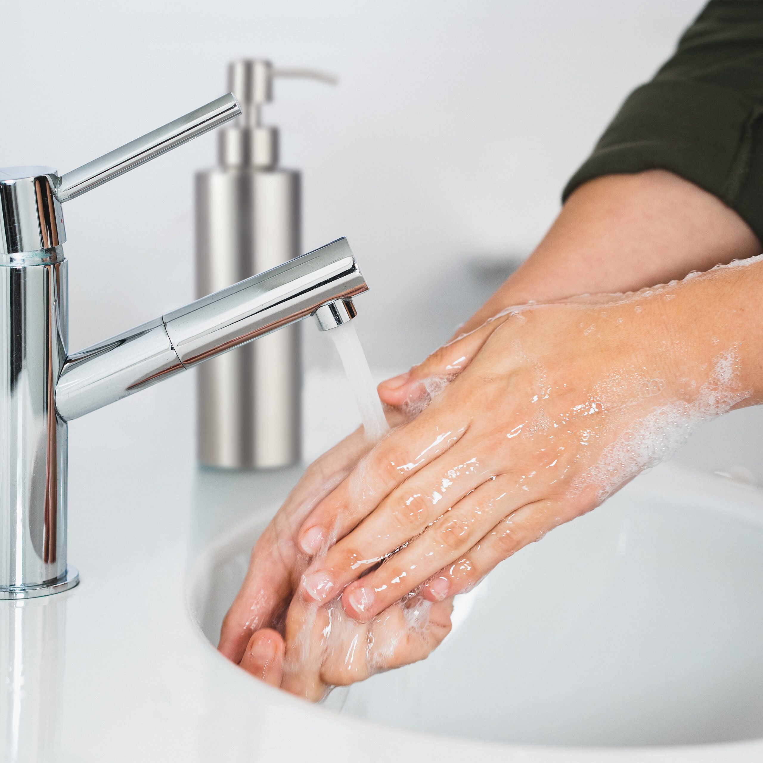 relaxdays Seifenspender Edelstahl 300 ml 2er Set