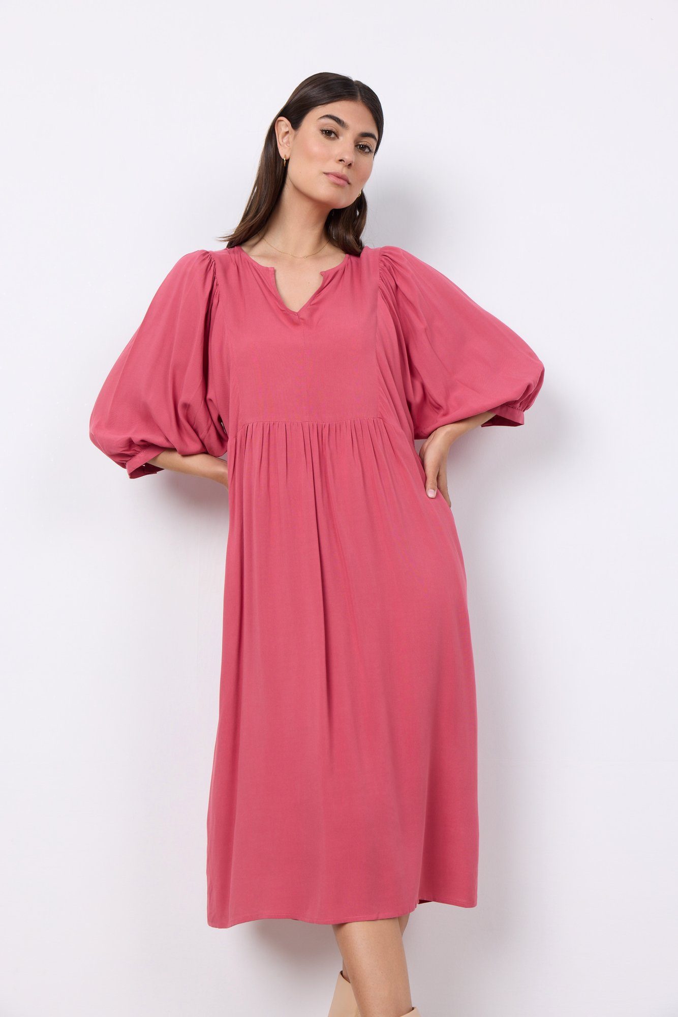 172 SC-RADIA Midikleid 4680 BERRY soyaconcept