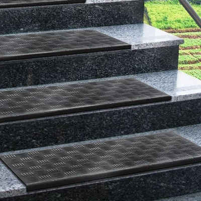 Stufenmatte »Stripe, Treppenschutz, Stufenschutz,25x75 cm, Schwarz«, Karat, rechteckig, aus Gummi