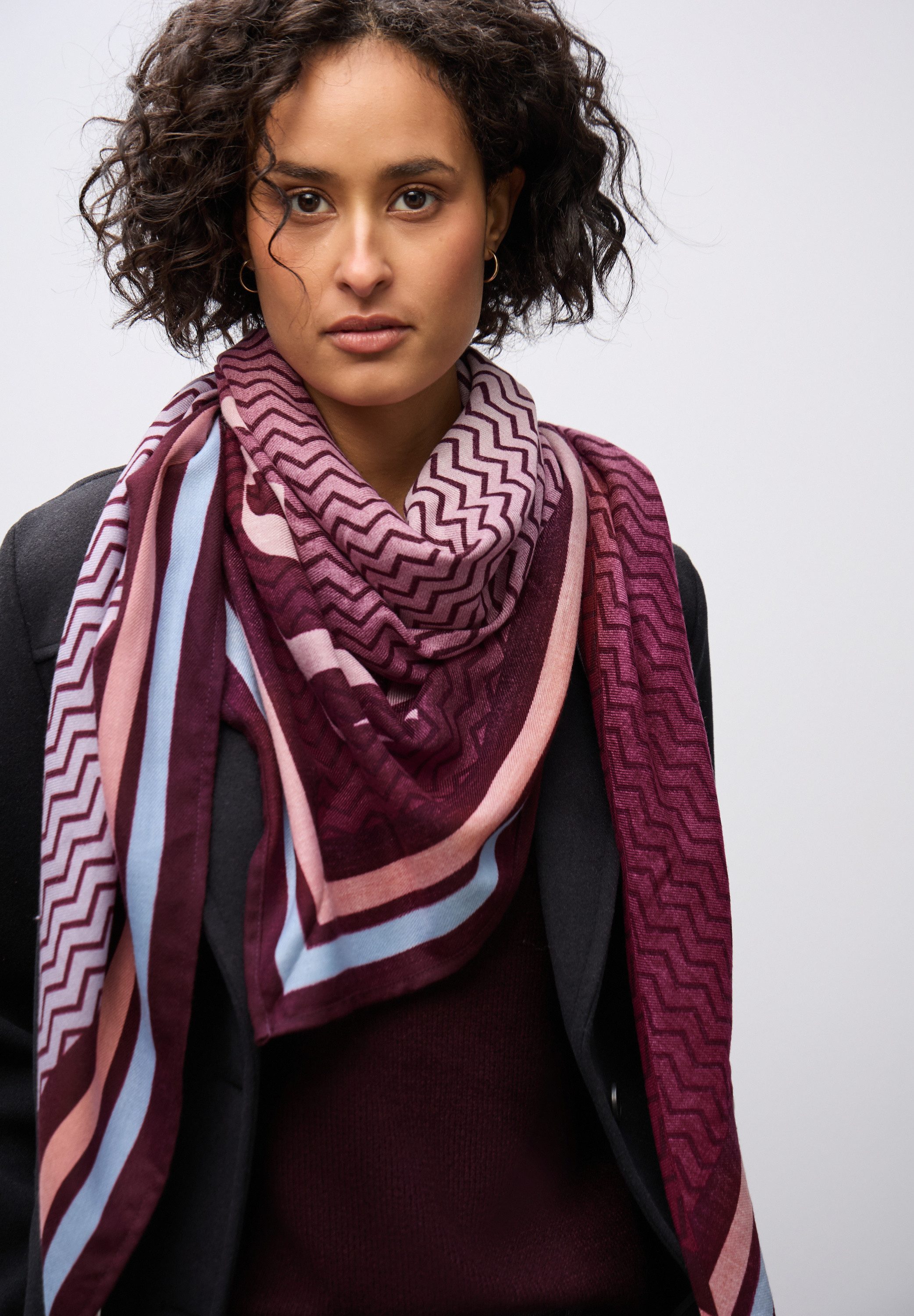 CECIL Halstuch, mit grafischem Muster günstig online kaufen