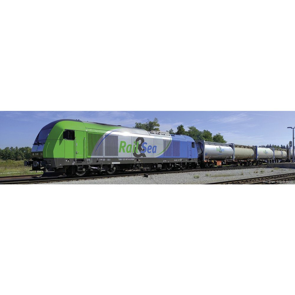 PIKO Diesellokomotive Piko H0 57996 H0 Diesellok Herkules BR 223 der Rail & Sea