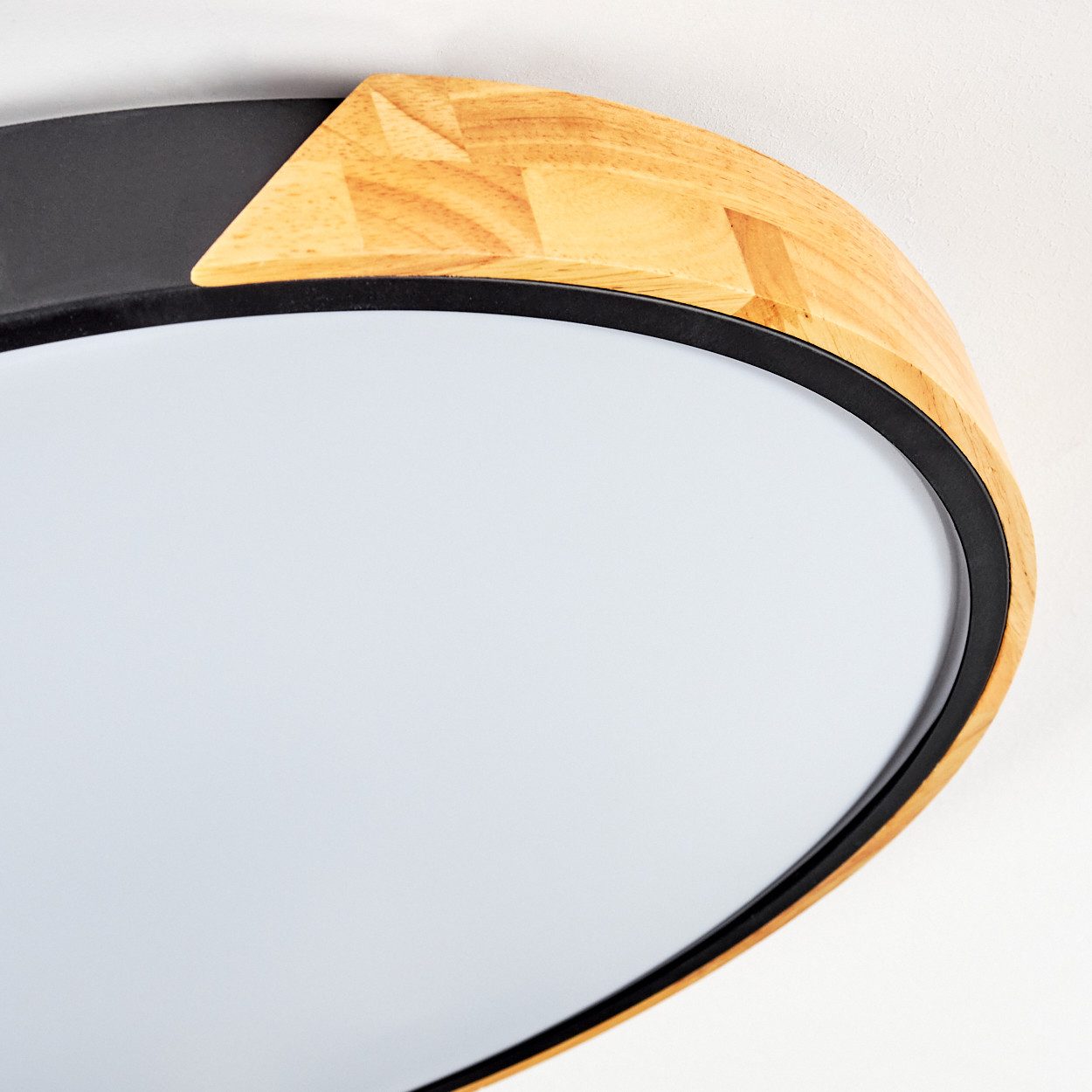 hofstein Deckenleuchte Deckenlampe aus Metall/Holz/Kunststoff in Natur/Schwarz/Weiß, ohne Leuchtmittel, moderne Leuchte (49,5 cm), CCT einstellbar, mit Fernbedi – Bild 3 von 5