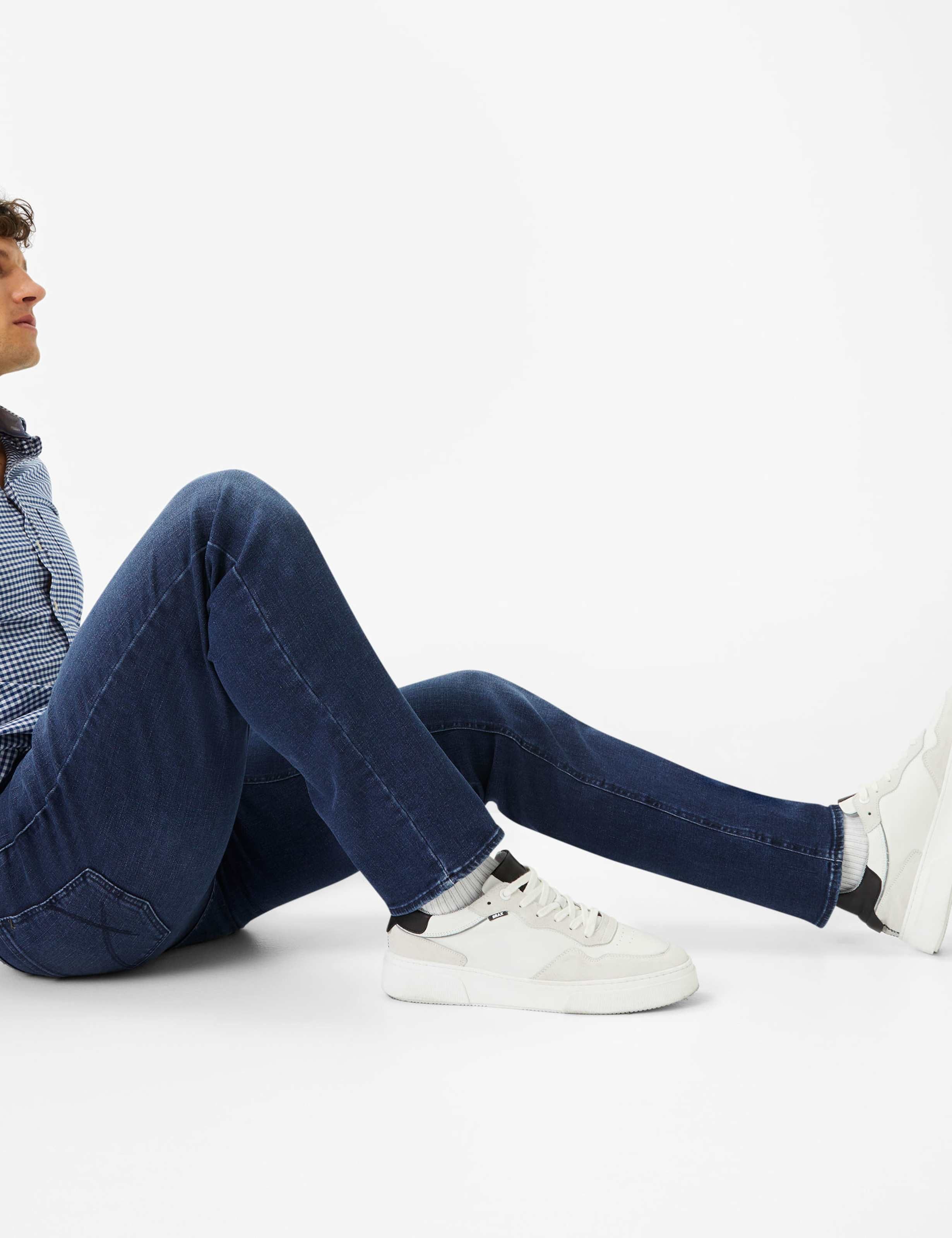 Brax 5-Pocket-Jeans Style COOPER Iconic Denim: Five-Pocket-Jeans im Regular Fit – Bild 3 von 5