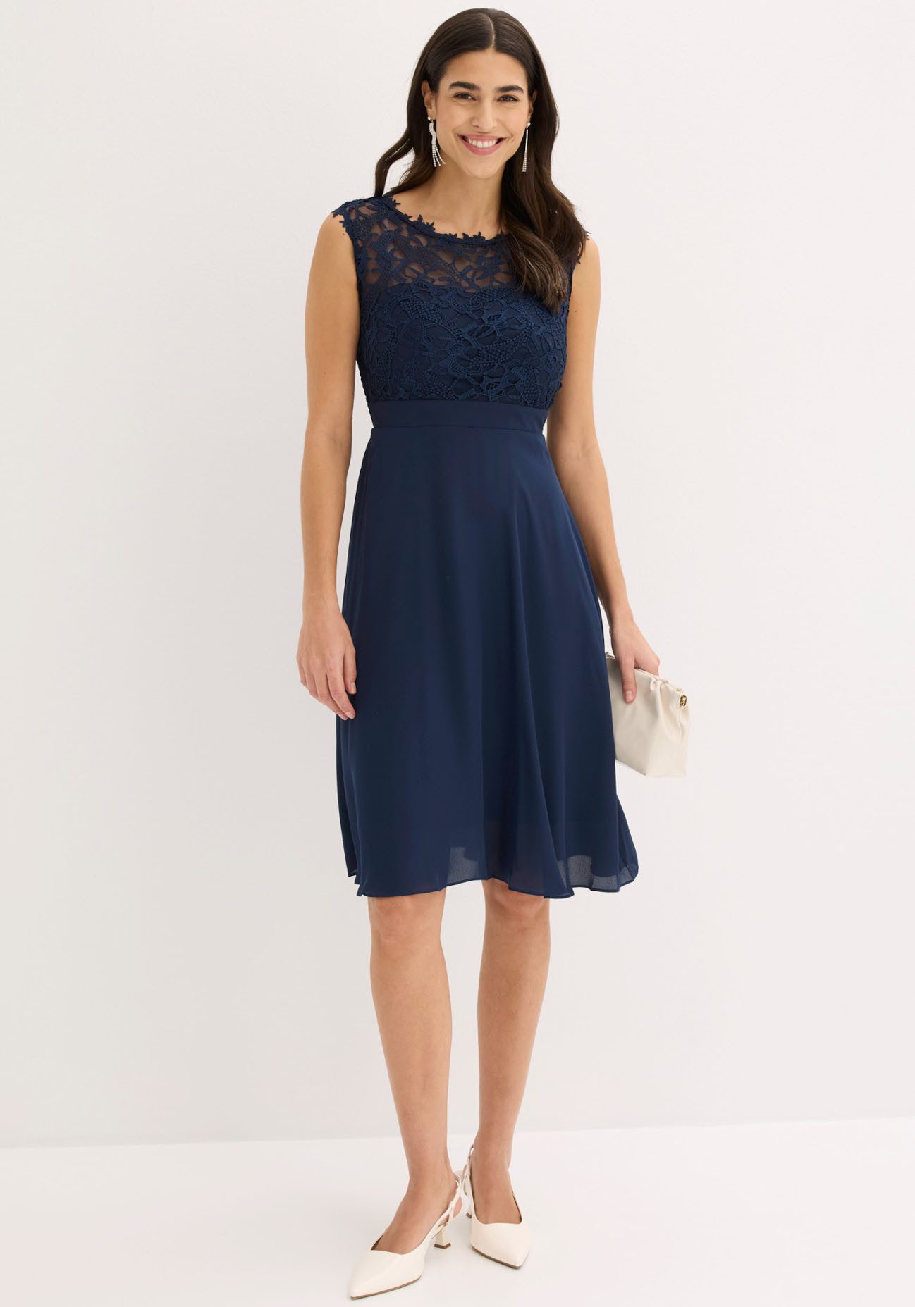 bonprix Minikleid (1-tlg) für besondere Anlässe, aus Polyester, taillierte Passform