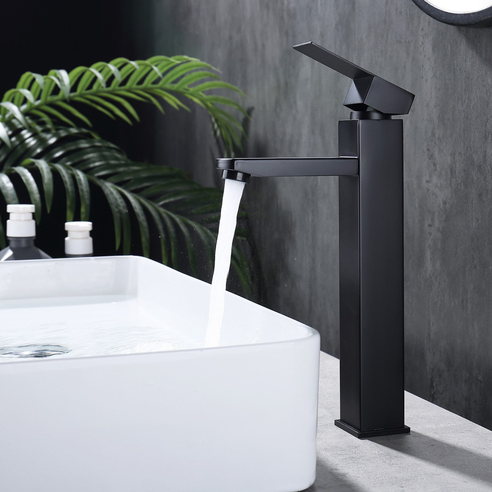 HOMELODY Badarmatur Hohe Waschtischarmatur Schwarz eckig – für Aufsatzwasch günstig online kaufen