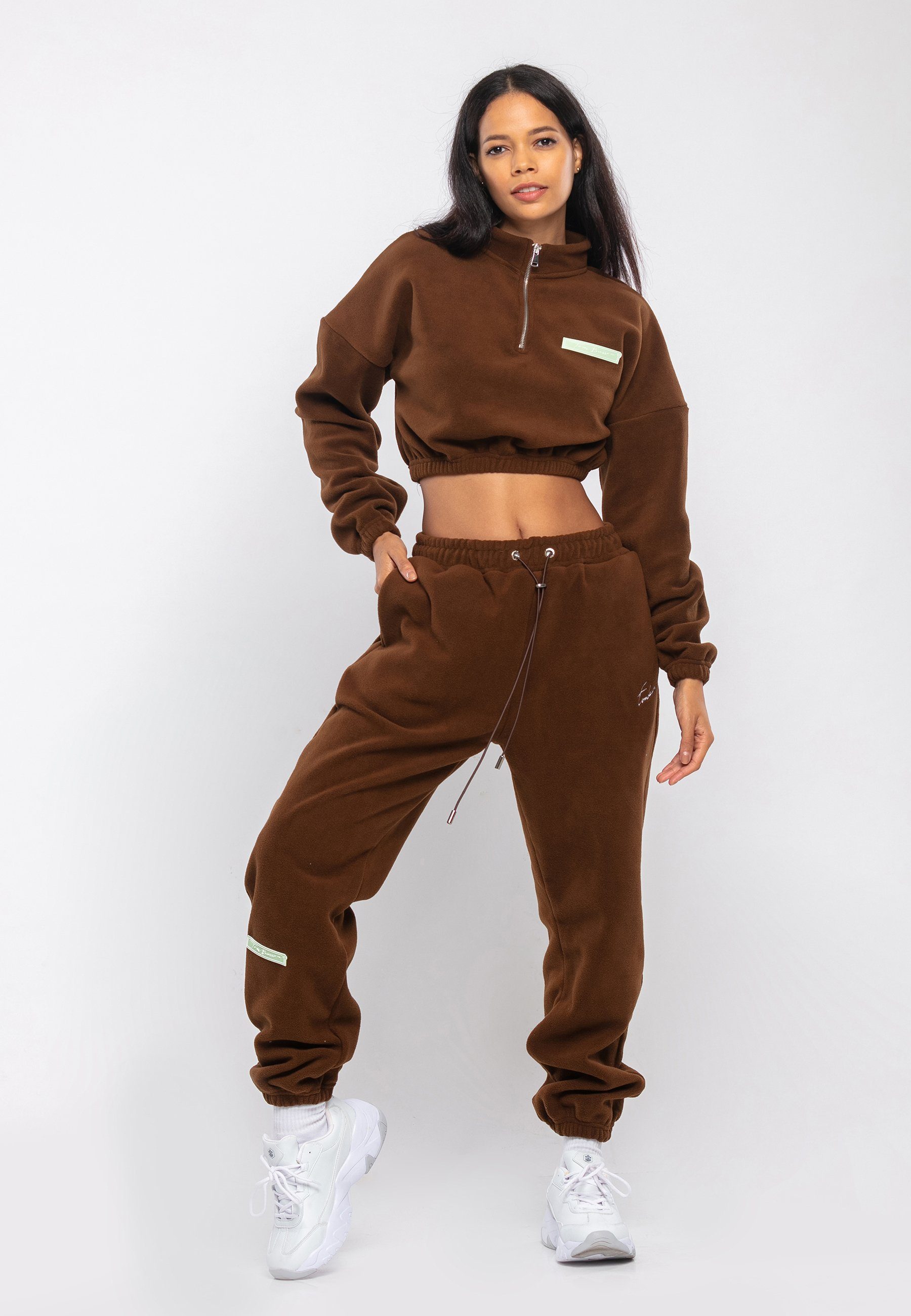 Tom Barron Trainingsanzug WOMAN REGULAR FIT FLEECE FABRIC TRACK SUIT, mit Label-Applikationen