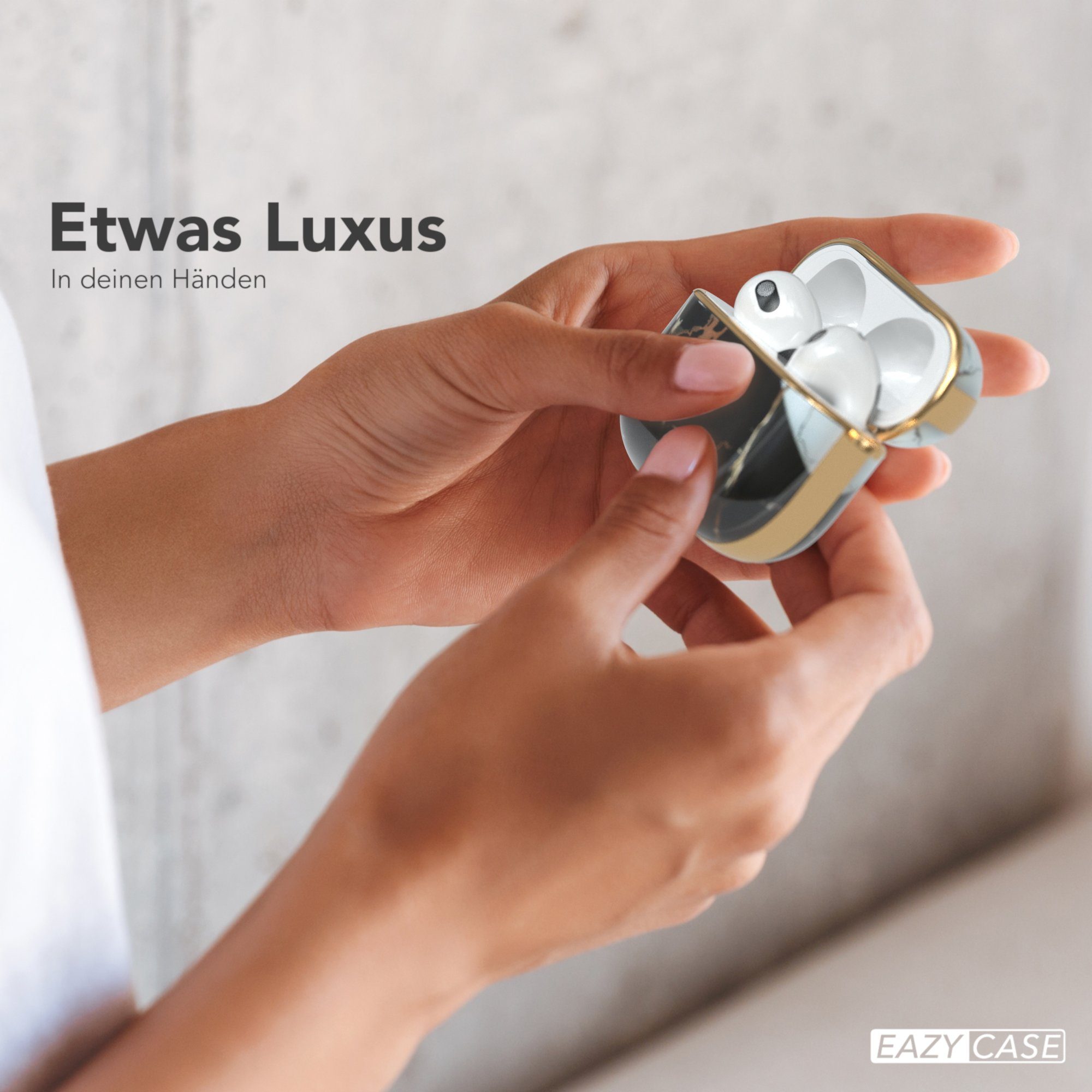 EAZY CASE Kopfhörer-Schutzhülle IMD Motiv Case kompatibel mit Apple AirPods 3, Box Cover Schutzhülle Fullcover Bumper mit Handschlaufe Schwarz / Gold