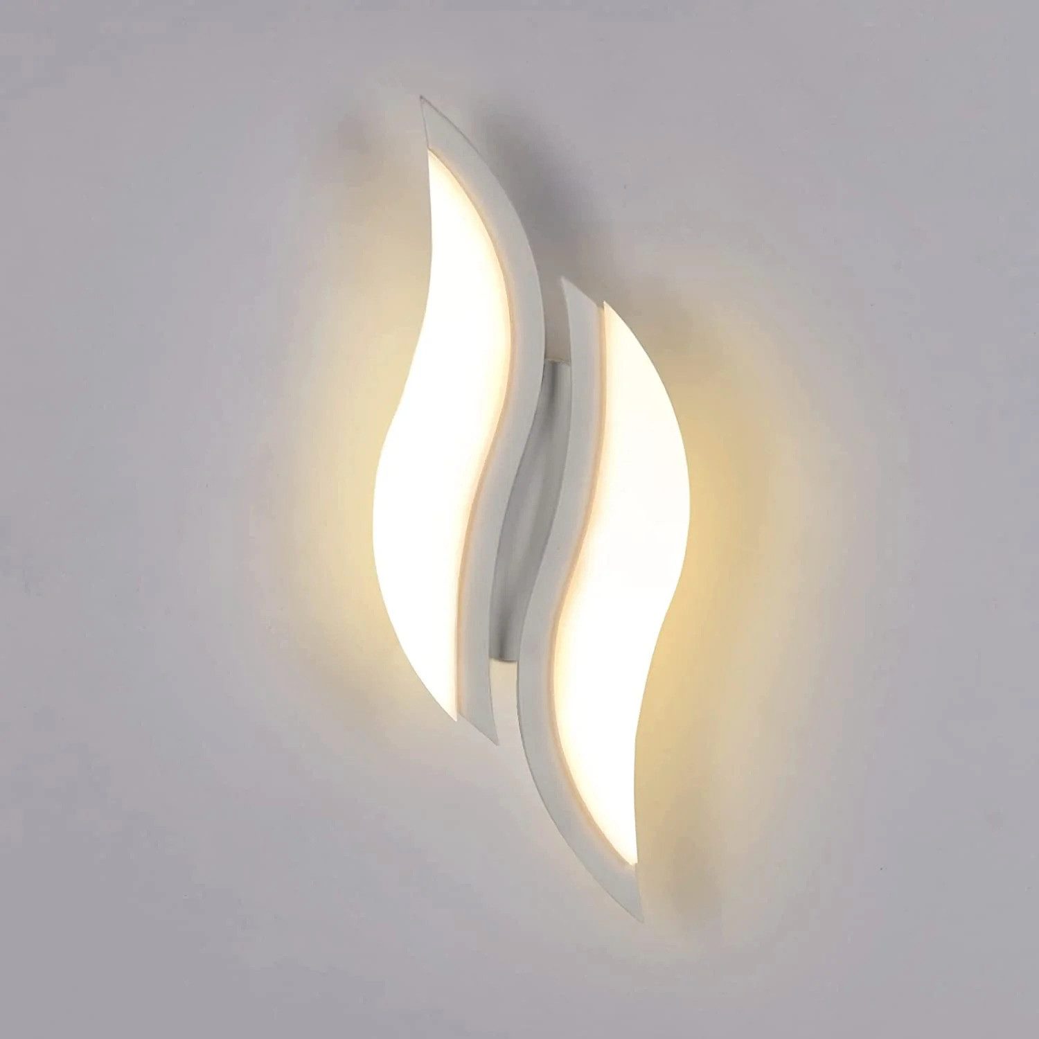 Riserva Wandleuchte LED Wandleuchte innen Weiß 20W 3000K Warmweiß Flammenform