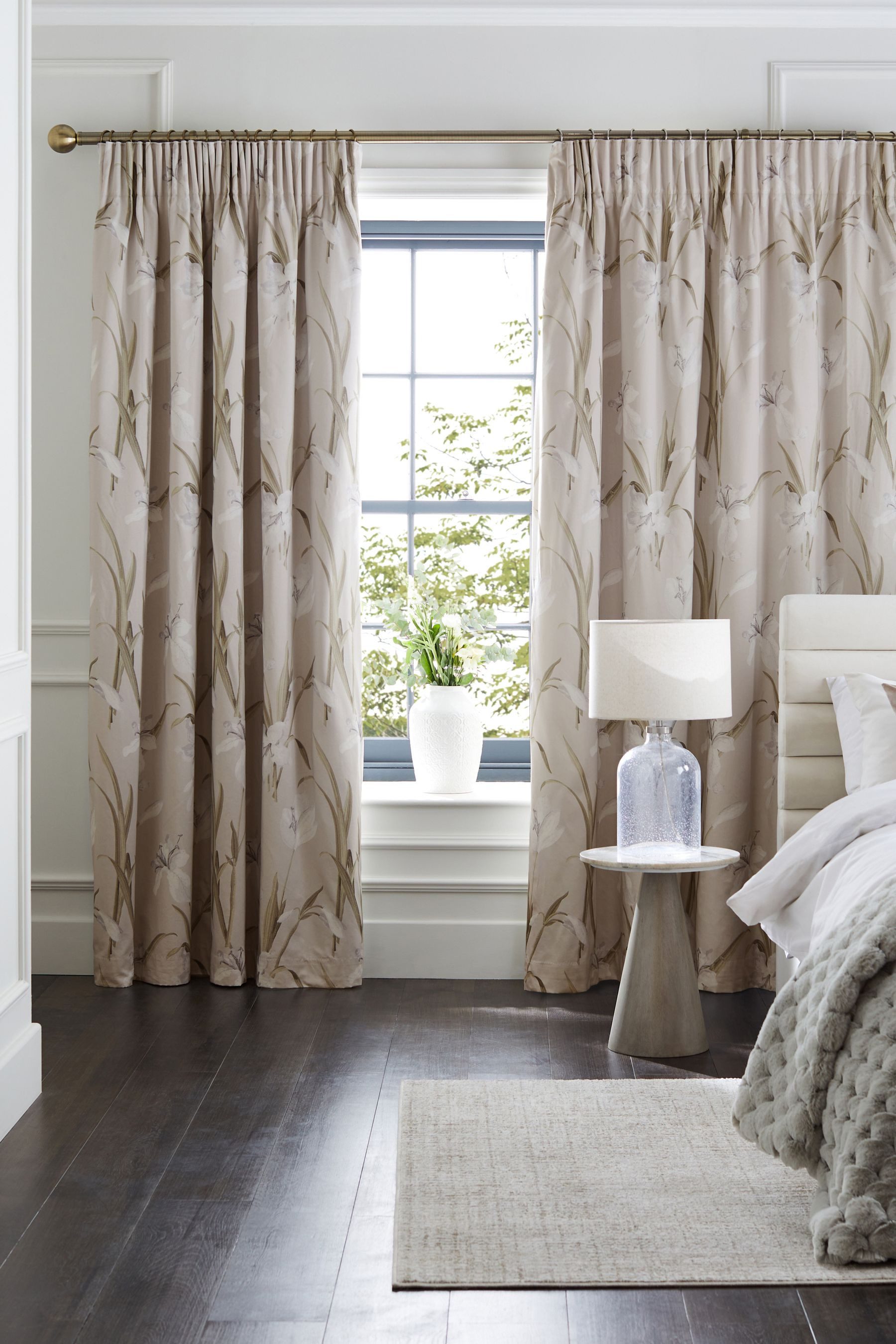 Dreams and Drapes Design Sweet PEA Vorhänge mit Bleistiftfalten, 168 x 183 cm, Pflaume