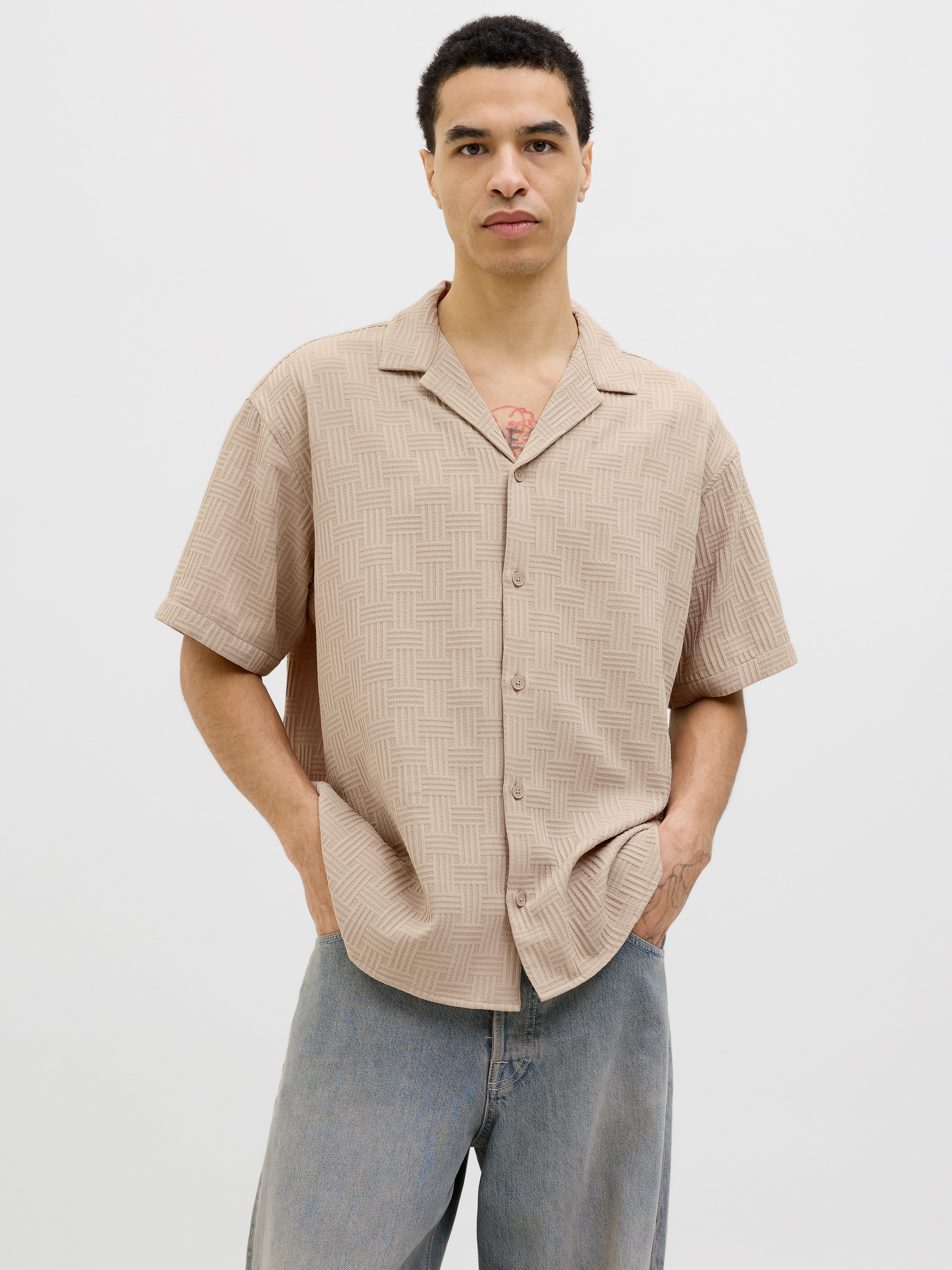 Jack & Jones Kurzarmhemd JJEMATTEO RESORT günstig online kaufen