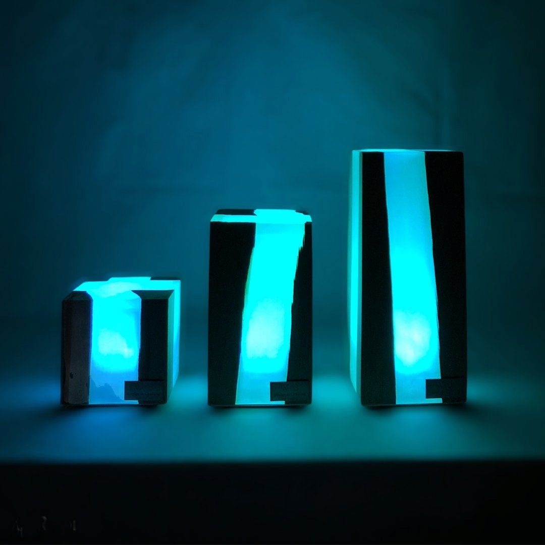 Tischleuchte aus Cube Effekte, Design-Tischlampe viele Innenraum, wählbar LED Farben, ARTECSIS Holz,