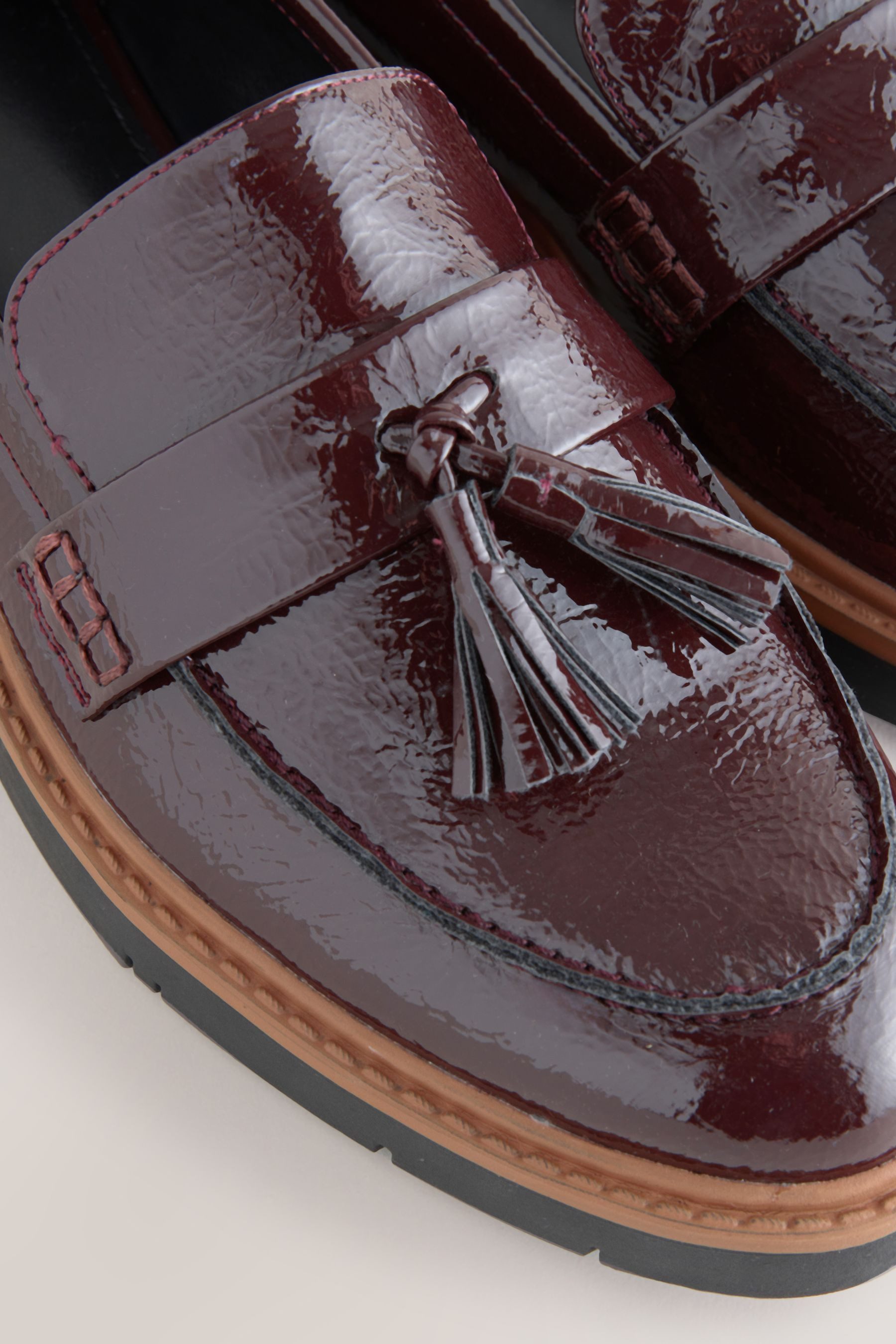 Next Forever Comfort® Loafer mit dicker Sohle & Quaste Loafer (1-tlg)