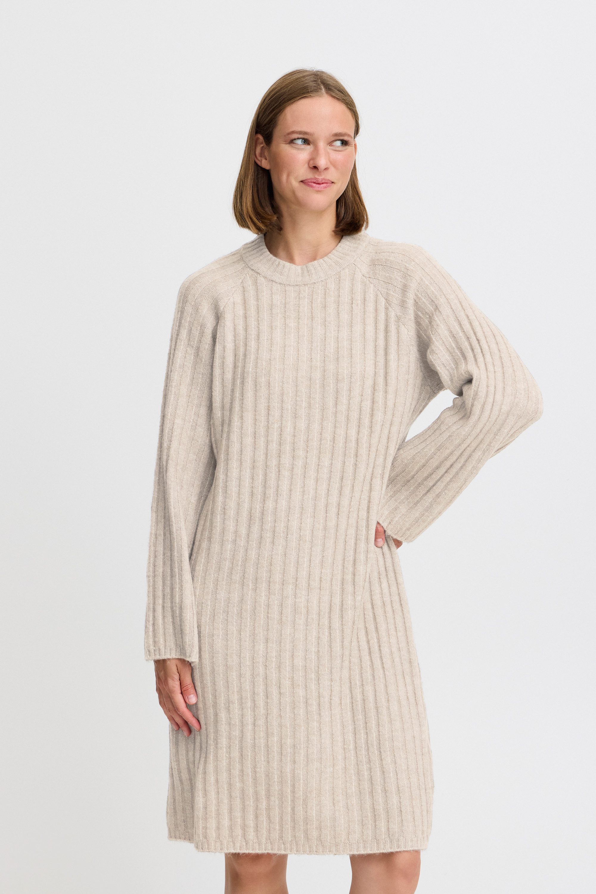 Strickkleid Kleid BYMARIANNE