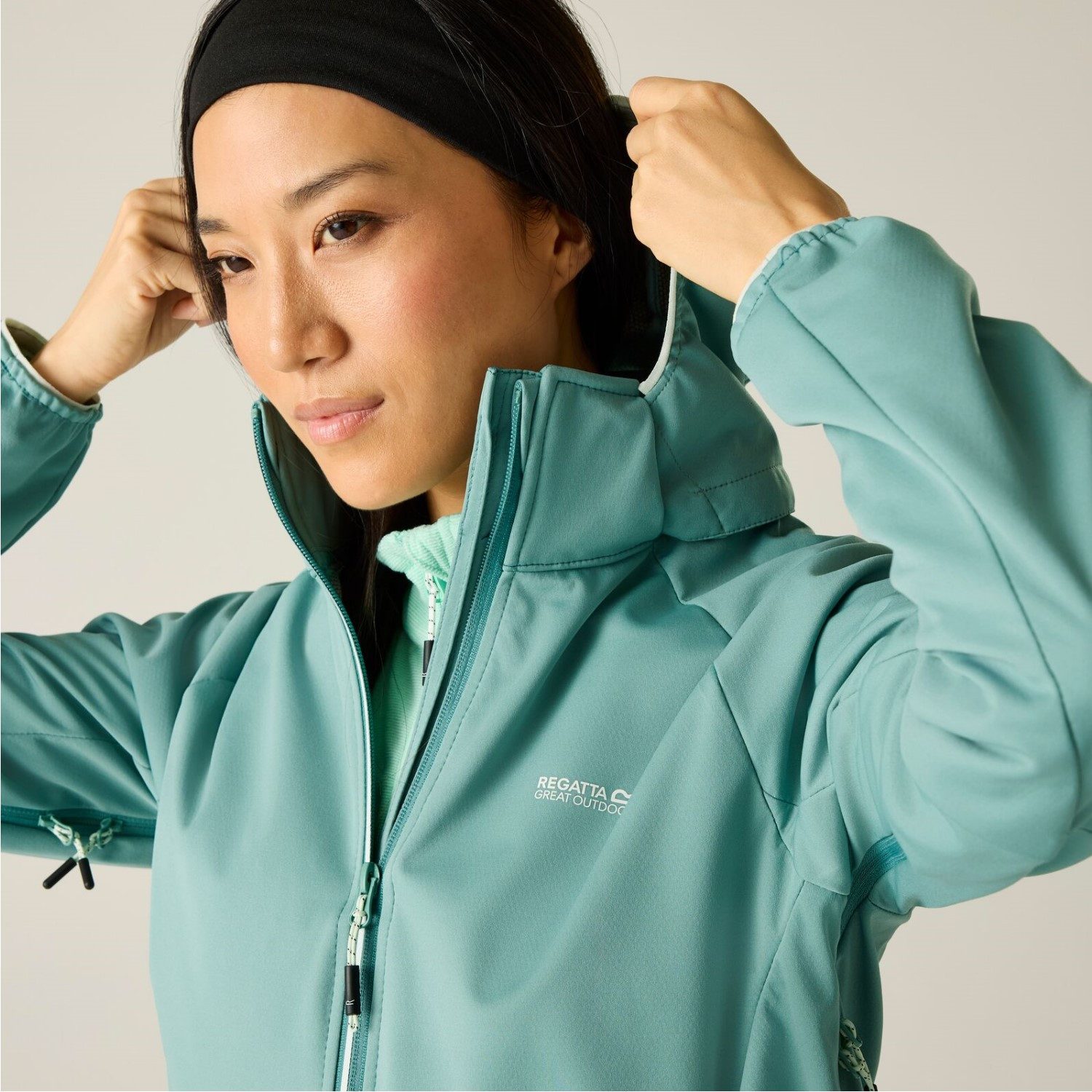 Regatta Softshelljacke Bourda mit Kapuze