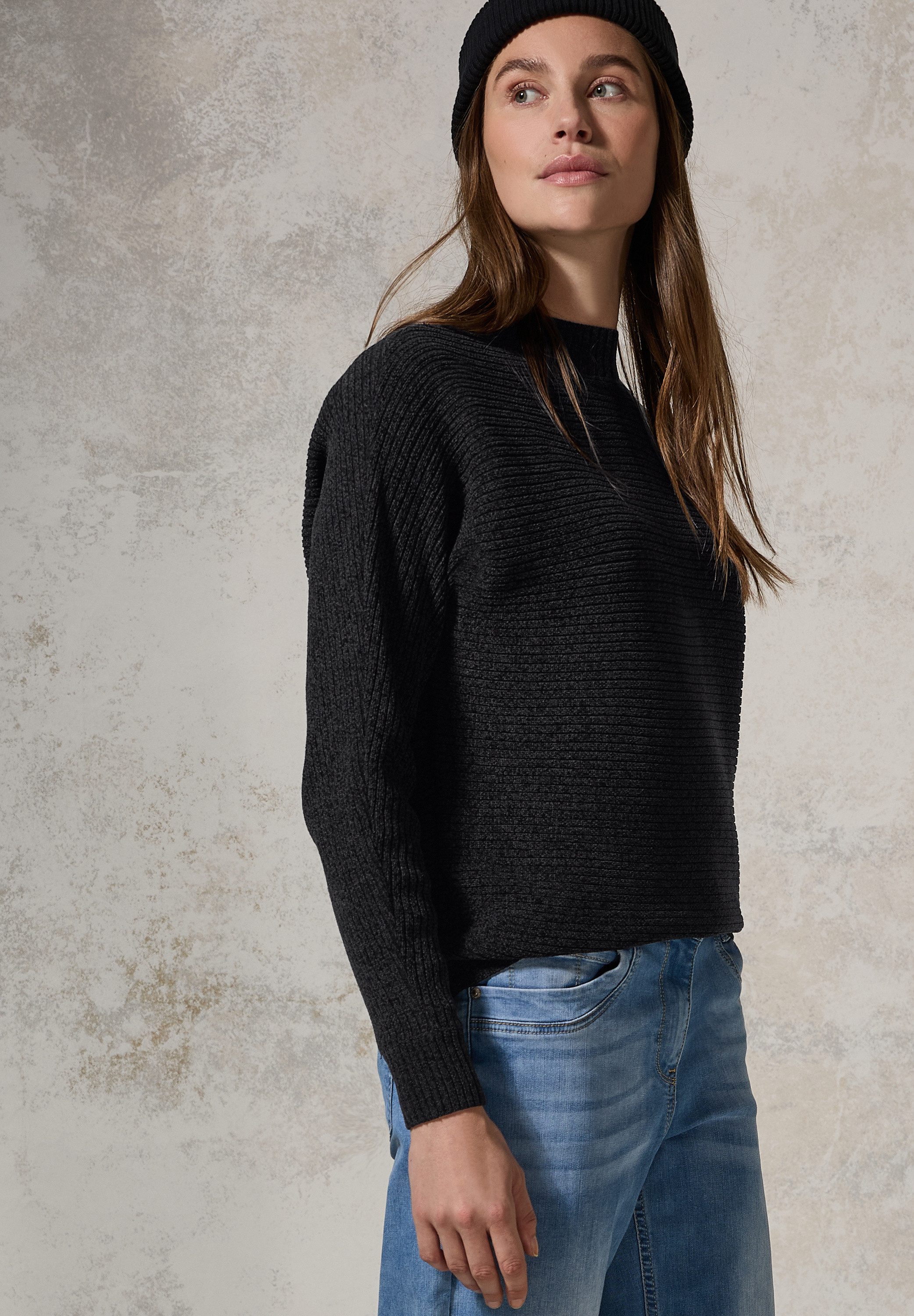 Stehkragenpullover