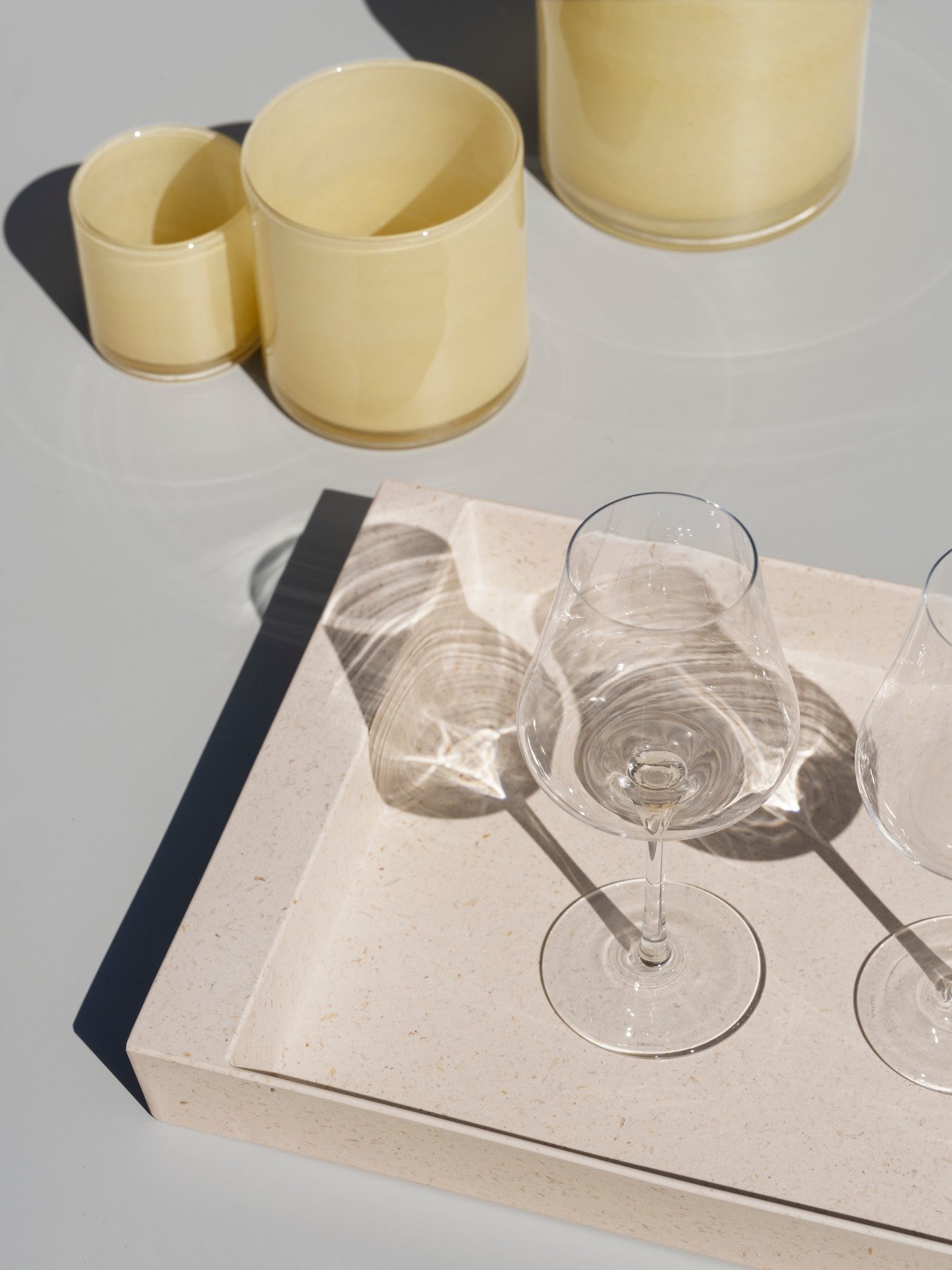 blomus Windlicht -SAGA- Glaswindlicht: Farbvielfalt für stimmungsvolle Atmosphären, Exquisit, Vielseitig, Farbenvielfalt, Mundgeblasen, Warmes Licht