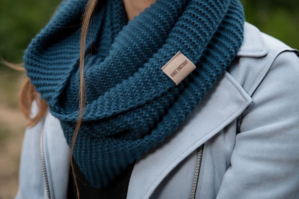 Knit Factory Strickschal Jamie Loop Schal Urban Green One Size, (Set, 1-St. Spar-Set), Schal Damen Herren set loop tücher schals winter Strick Mode herbst