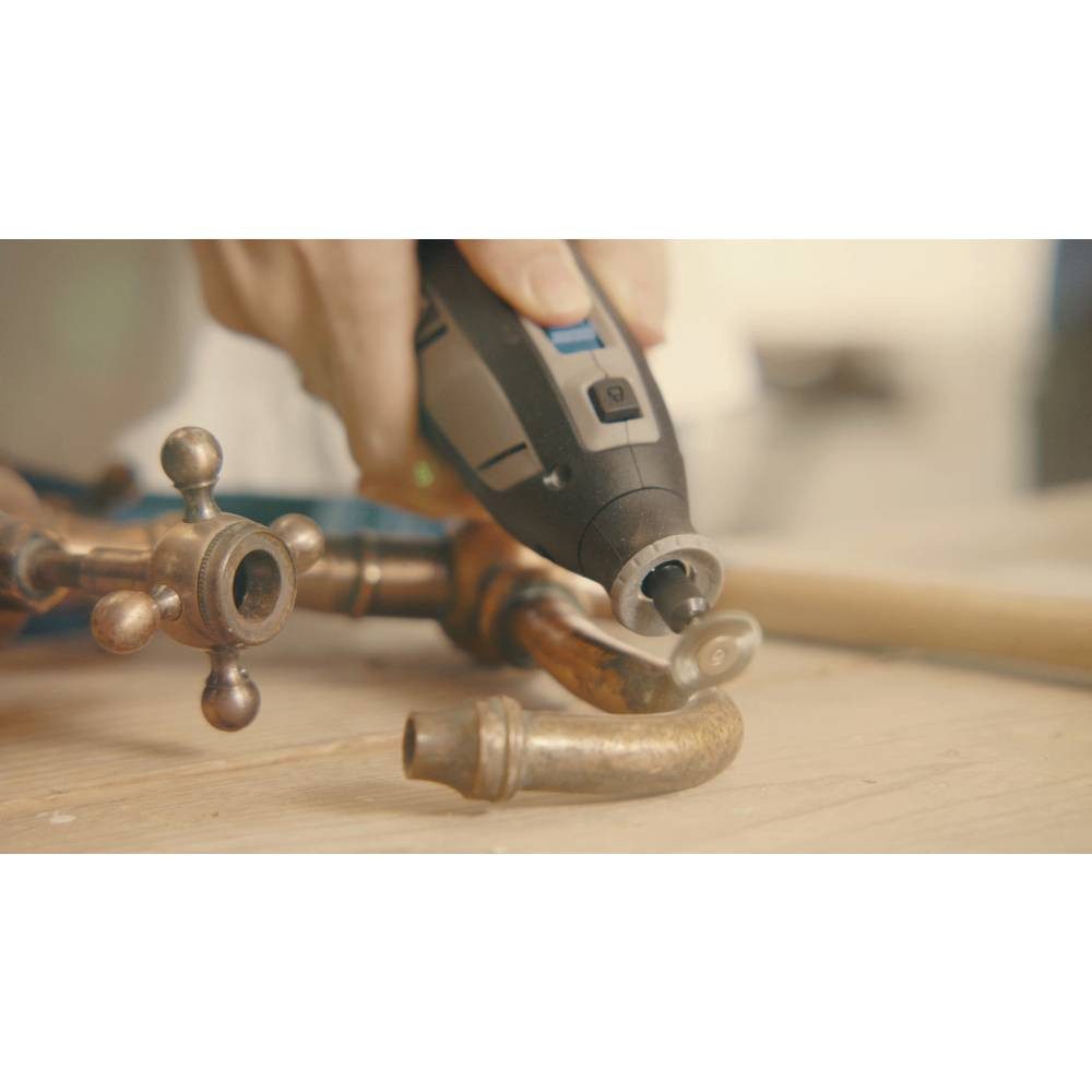 DREMEL Akku-Multifunktionswerkzeug Akku-Multitool F0138240JA, inkl. Akku, inkl. Ladegerät, mit Zubehör