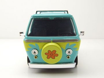 JADA Modellauto Mystery Van hellblau Scooby Doo mit Shaggy und Scooby Figur Modellauto, Maßstab 1:24