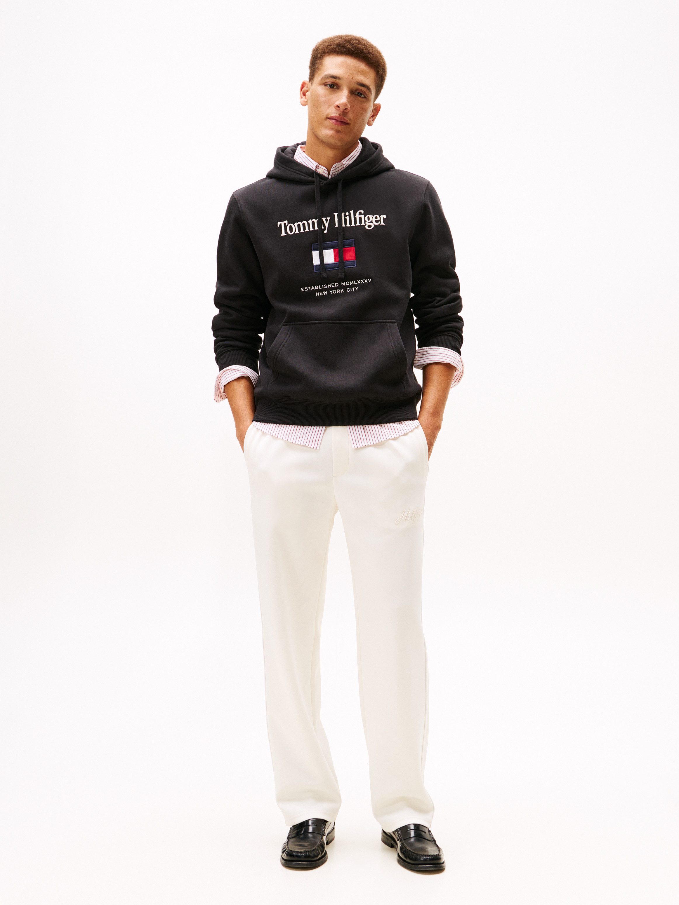 Tommy Hilfiger Hoodie TOMMY EMBRO FLAG normale Passform, Stickerei
