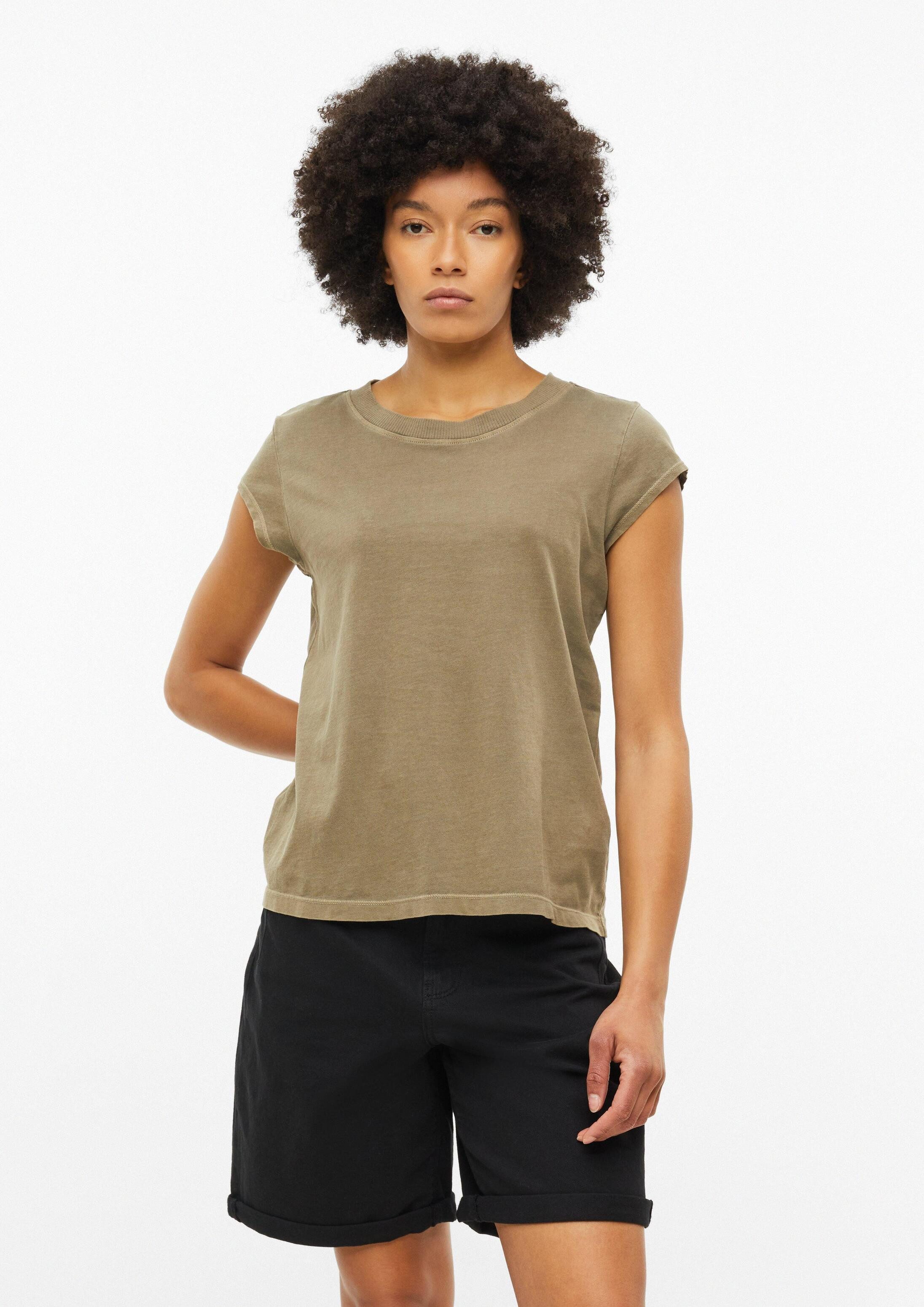 s.Oliver Kurzarmshirt T-Shirt Baumwollshirt mit Rundhalsauschnitt und Garment Dye