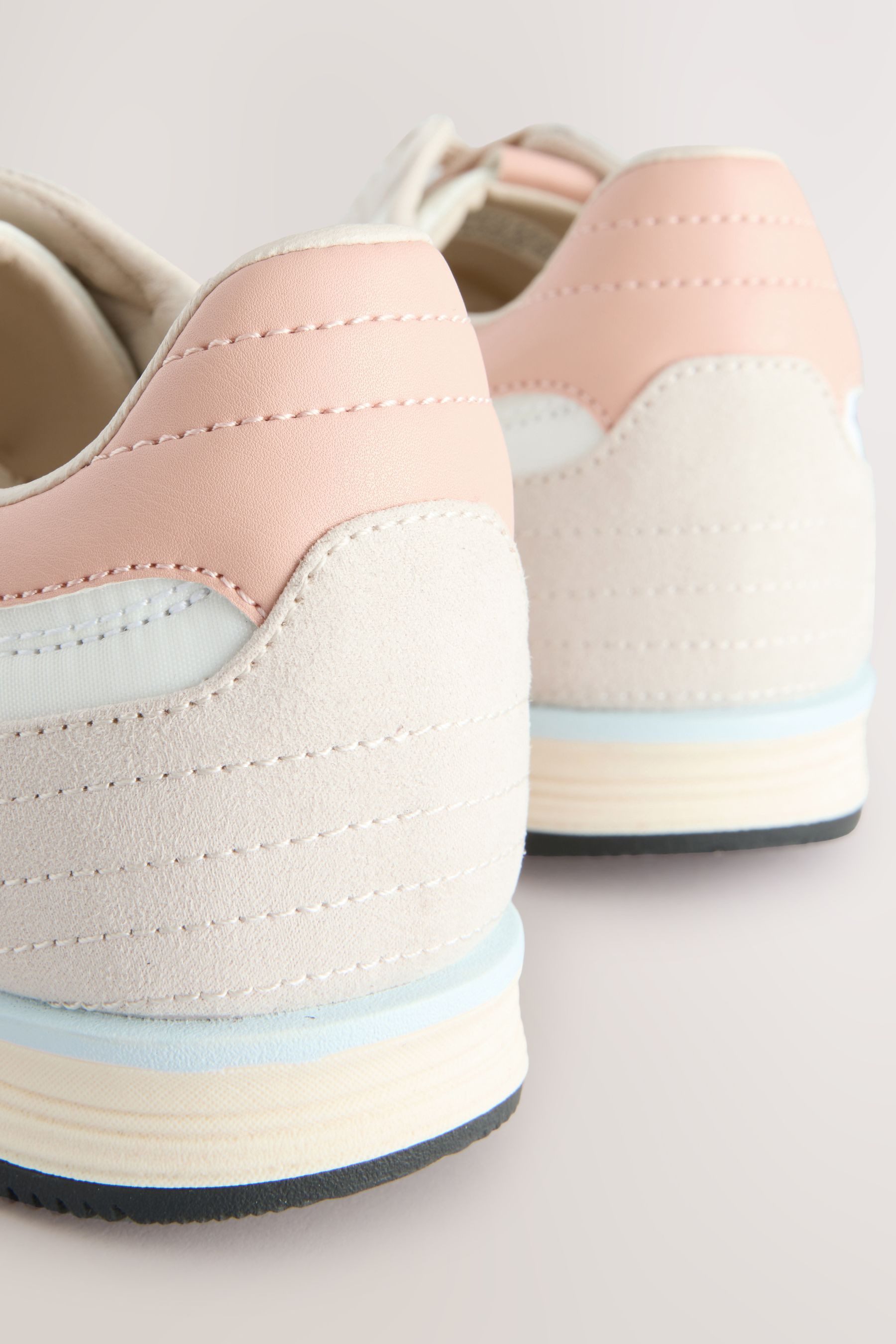 Next Forever Comfort® Schnürsneaker mit Bahnendetail Sneaker (1-tlg)