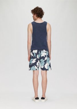 QS Hose & Shorts Shorts mit All-over-Print und elastischem Bund Durchzugkordel