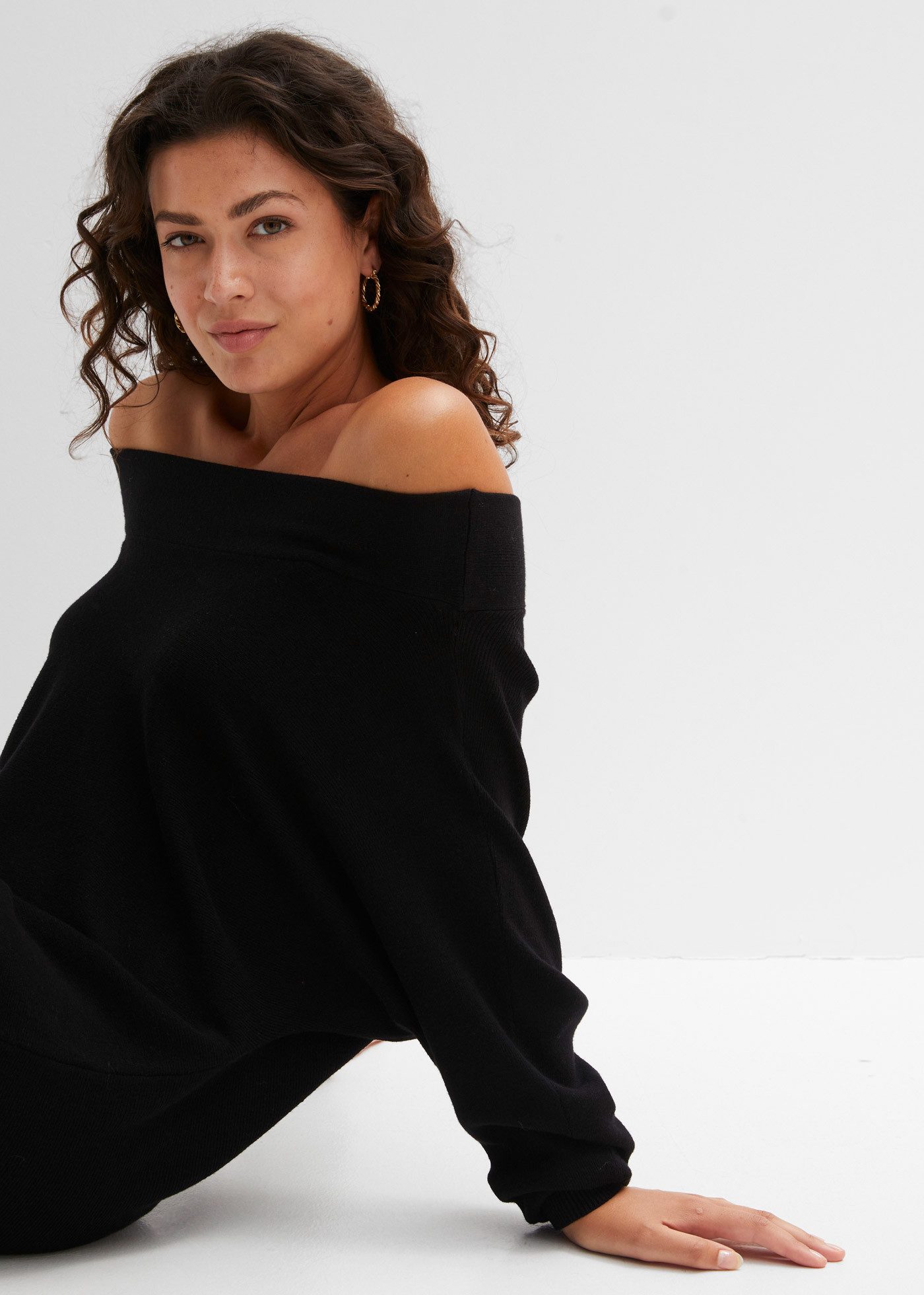 bonprix Strickpullover in Minikleid-Länge, Off‑Shoulder‑Design, Viskosemix