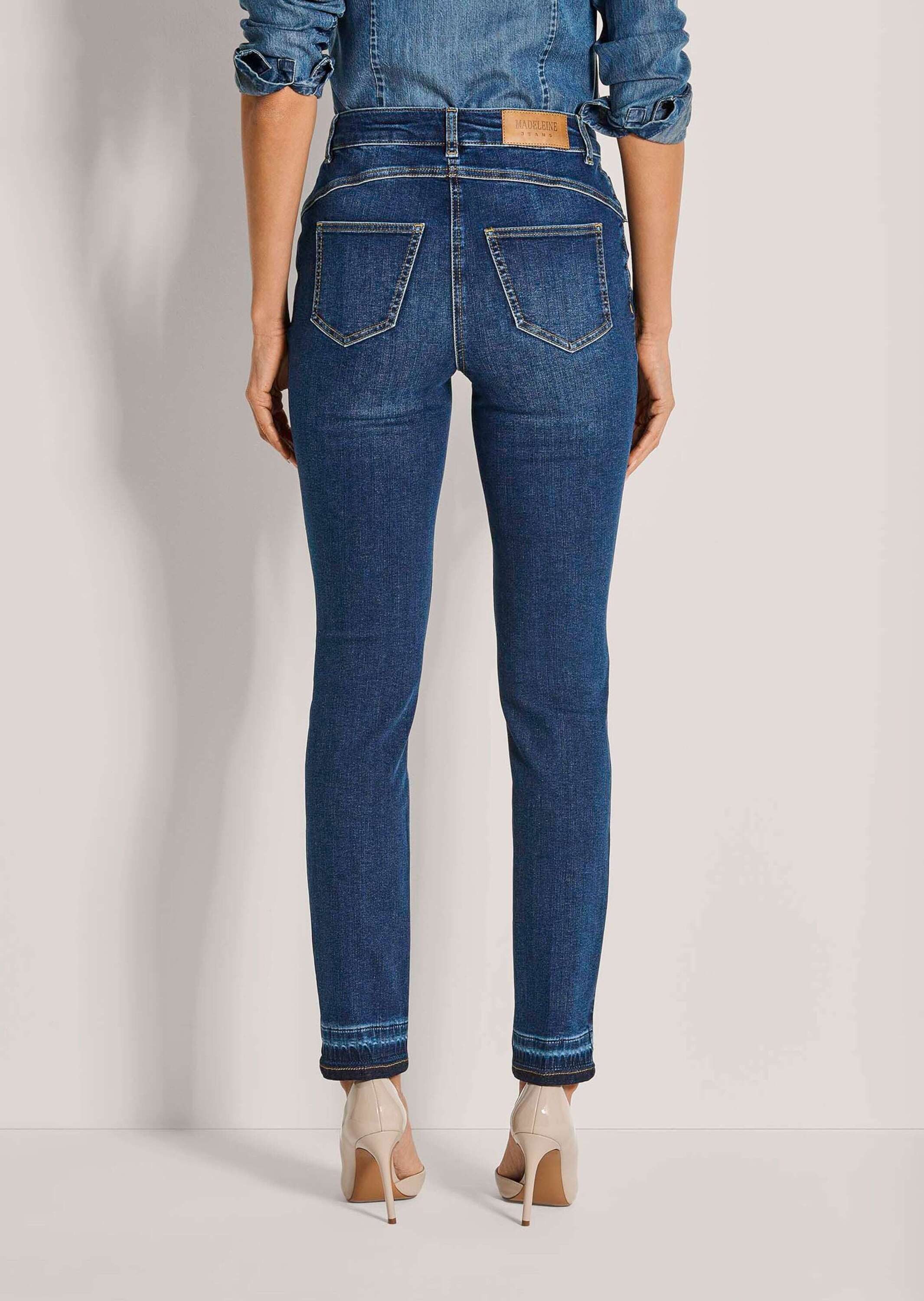 MADELEINE Gerade Jeans Slim Fit Jeans mit Kettendetails Schmale Five-Pocket Jeans mit goldenen Akzenten