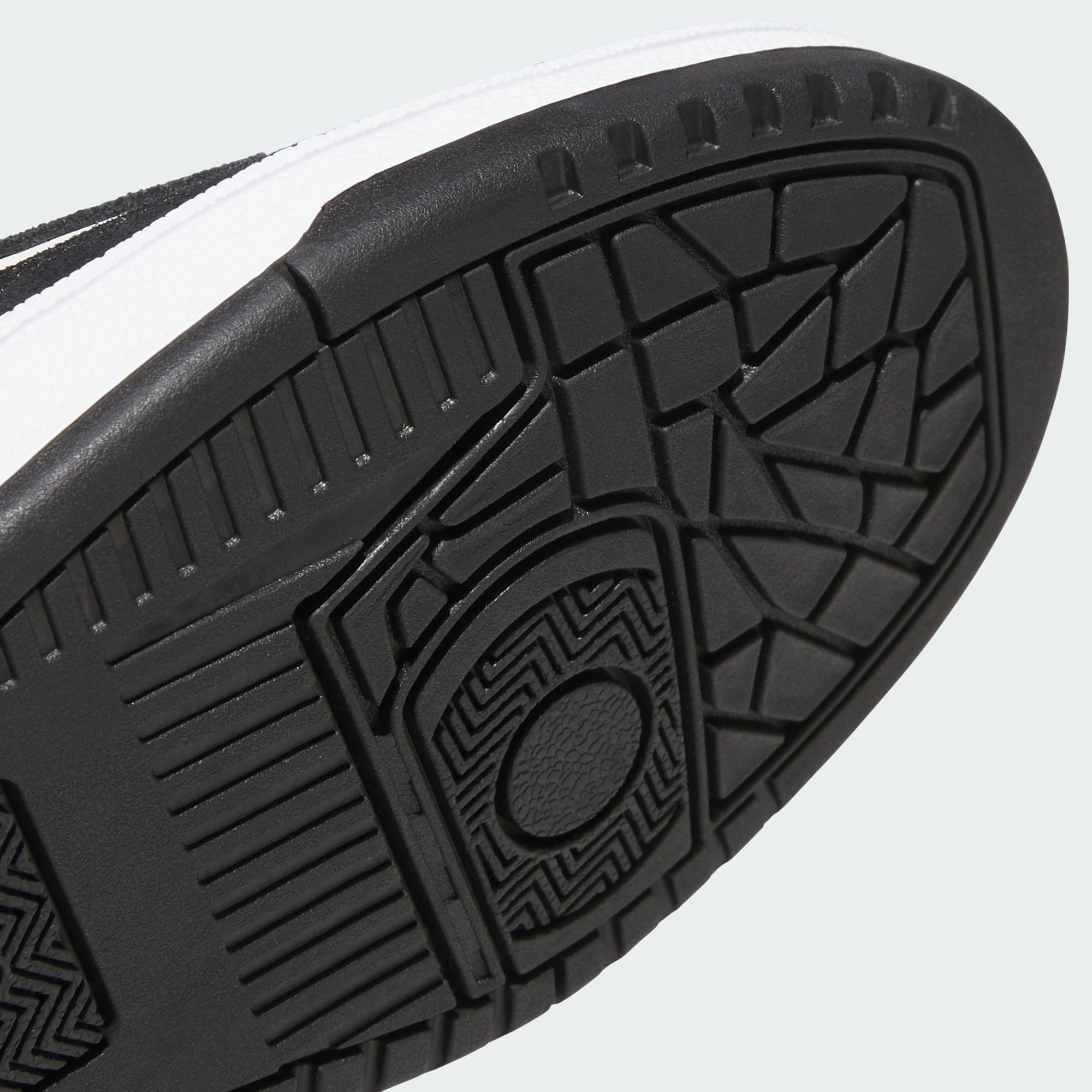 adidas Sportswear RAPID COURT LOW SCHUH Basketballschuh