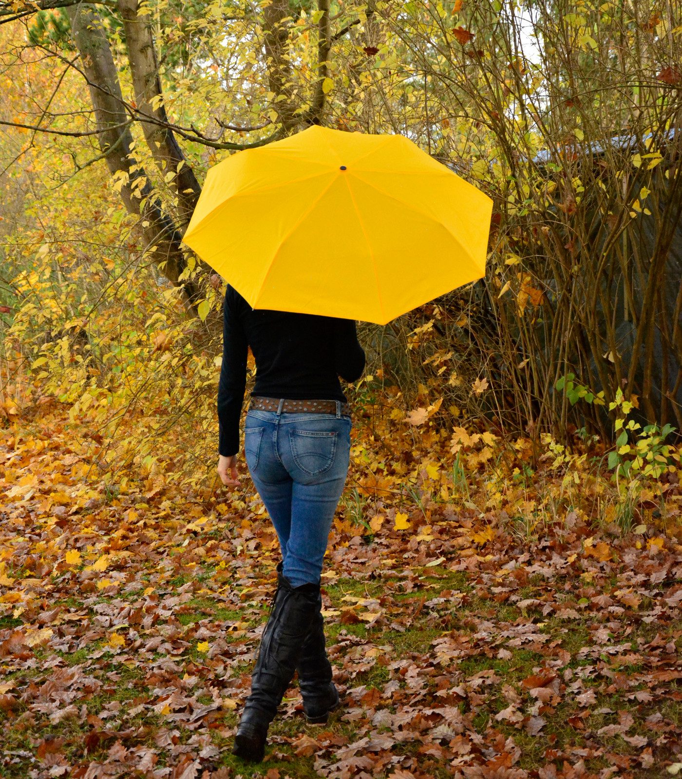 iX-brella Taschenregenschirm Mini Ultra Light - sehr leicht, mit großem Dach, manueller Öffnungsmechanismus, kräftige Farben