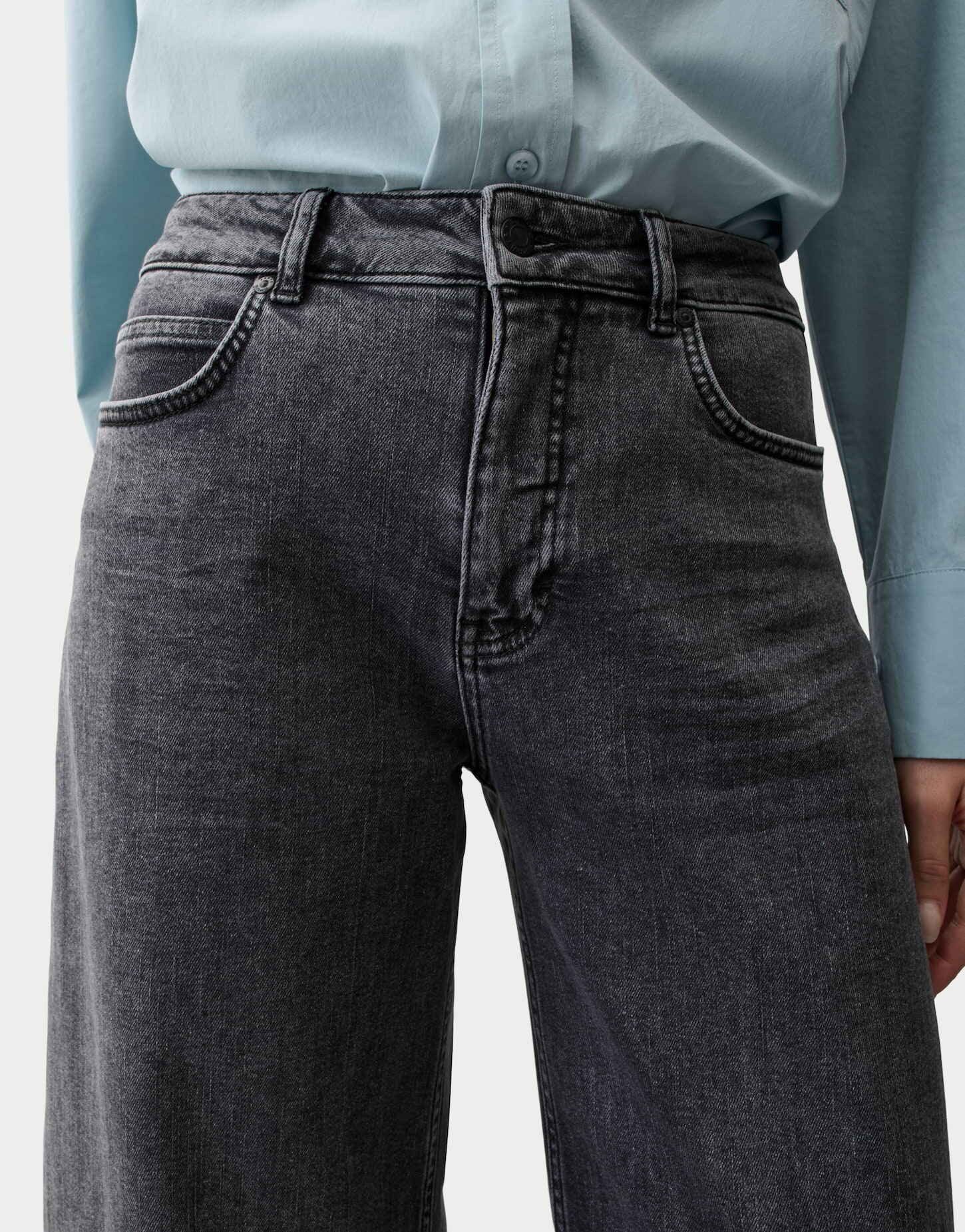 OPUS PANTS Relax-fit-Jeans Mari vega aus robustem Denim Ovale Beinform mit elastischem Griff und leichten Used-Effekten – Bild 4 von 5