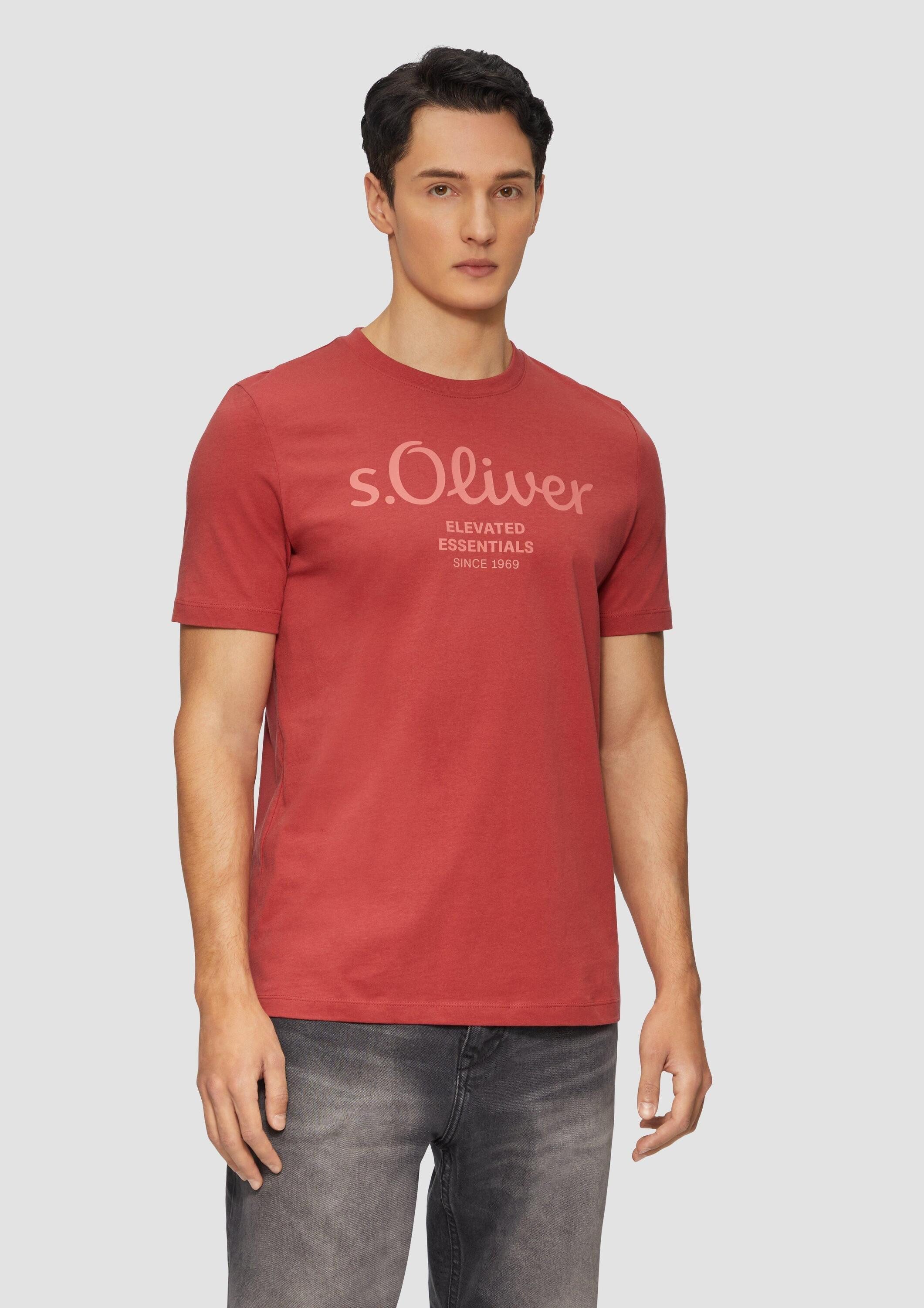 s.Oliver Kurzarmshirt T-Shirt Baumwoll-T-Shirt mit Logo-Print